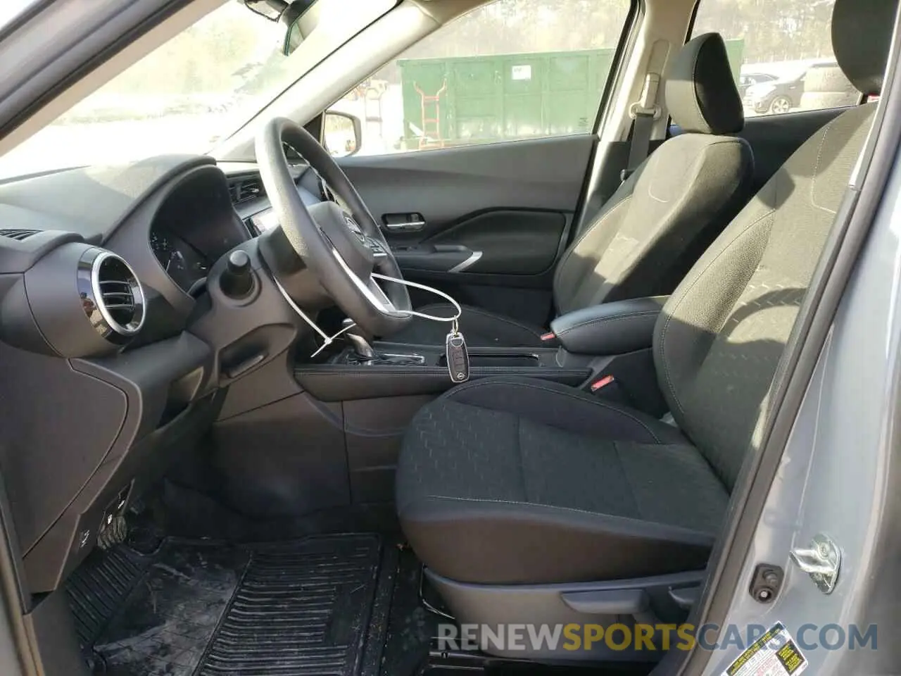 7 Photograph of a damaged car 3N1CP5CV1PL562485 NISSAN KICKS 2023