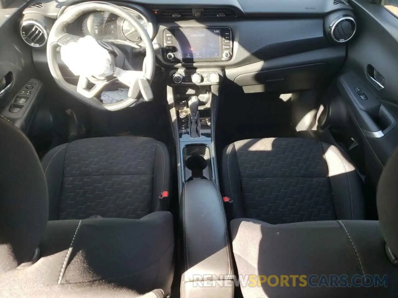 8 Фотография поврежденного автомобиля 3N1CP5CV3PL563511 NISSAN KICKS 2023