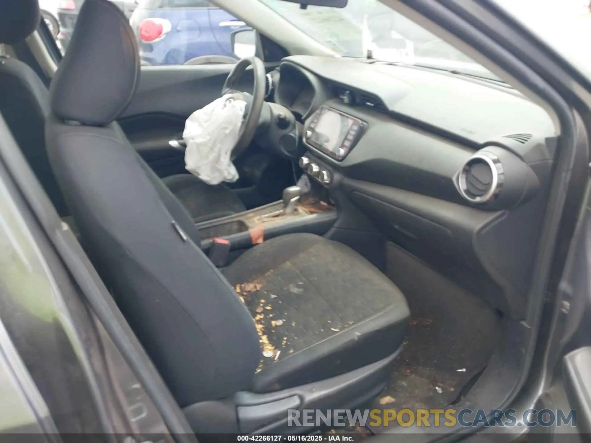 5 Photograph of a damaged car 3N1CP5CV4PL485191 NISSAN KICKS 2023