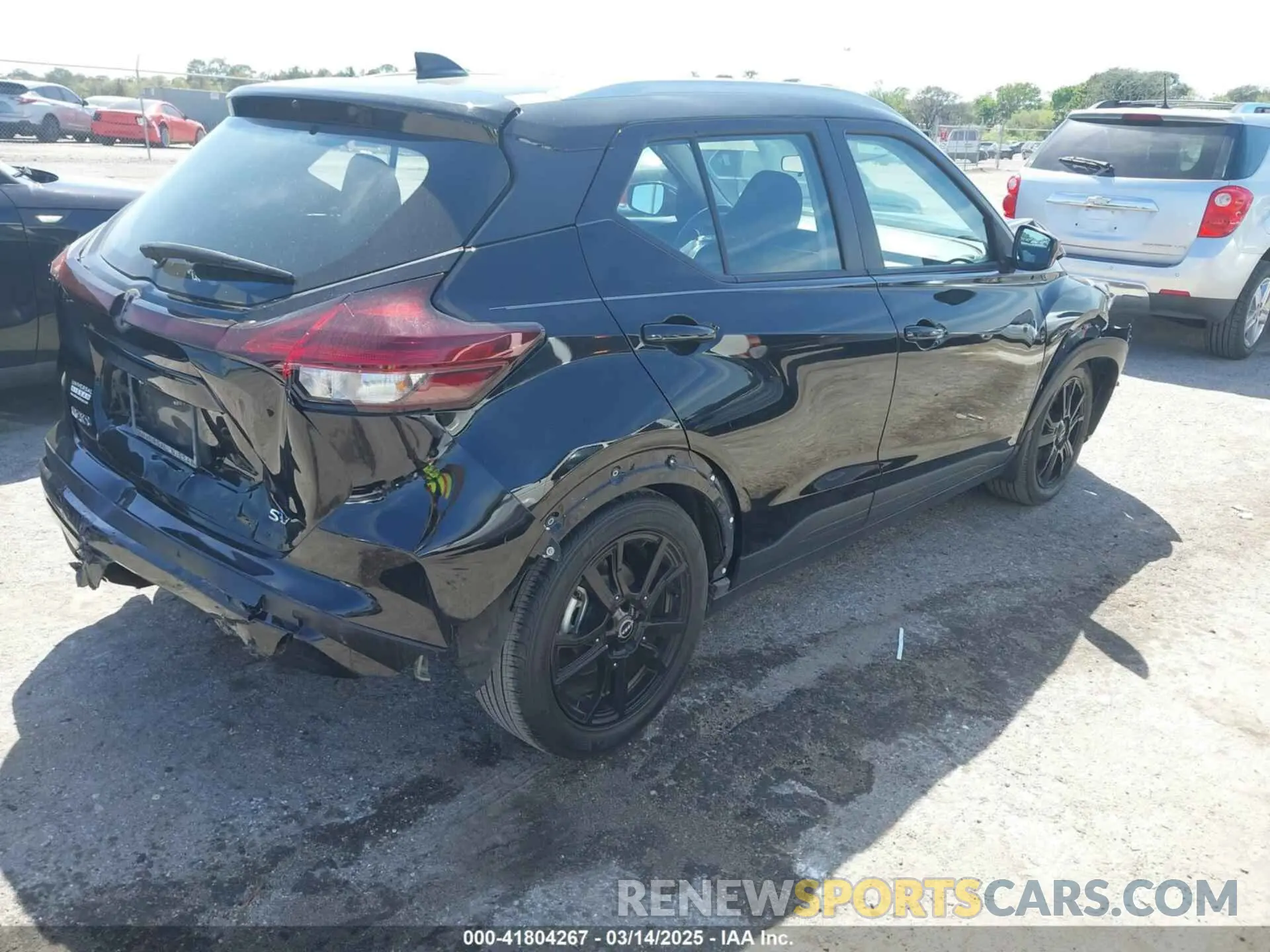 4 Photograph of a damaged car 3N1CP5CV4PL494358 NISSAN KICKS 2023