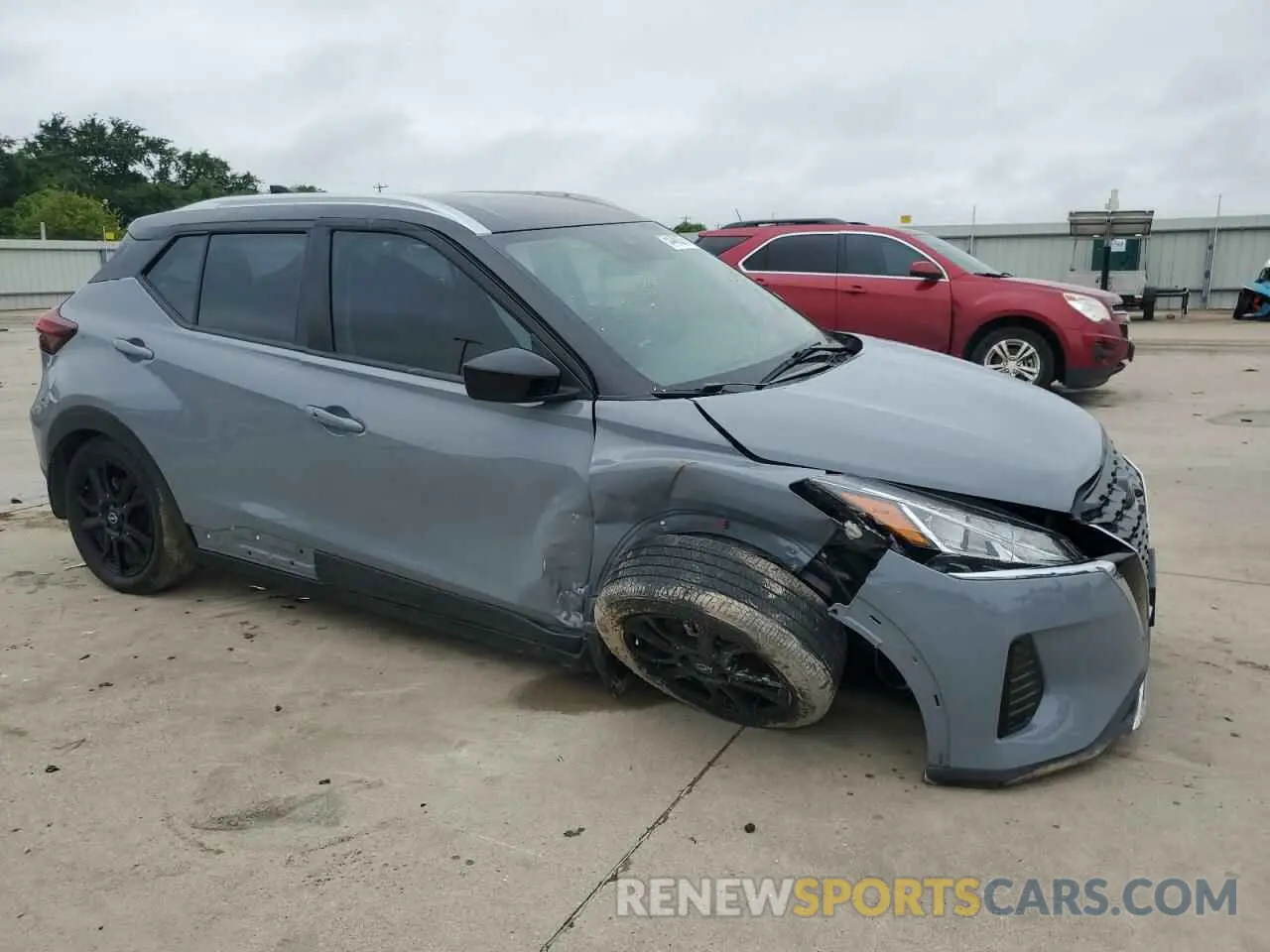4 Photograph of a damaged car 3N1CP5CV5PL478119 NISSAN KICKS 2023