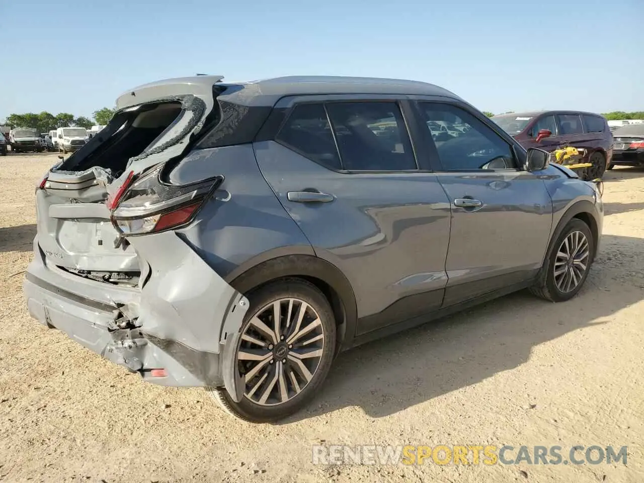 3 Фотография поврежденного автомобиля 3N1CP5CV5PL528176 NISSAN KICKS 2023