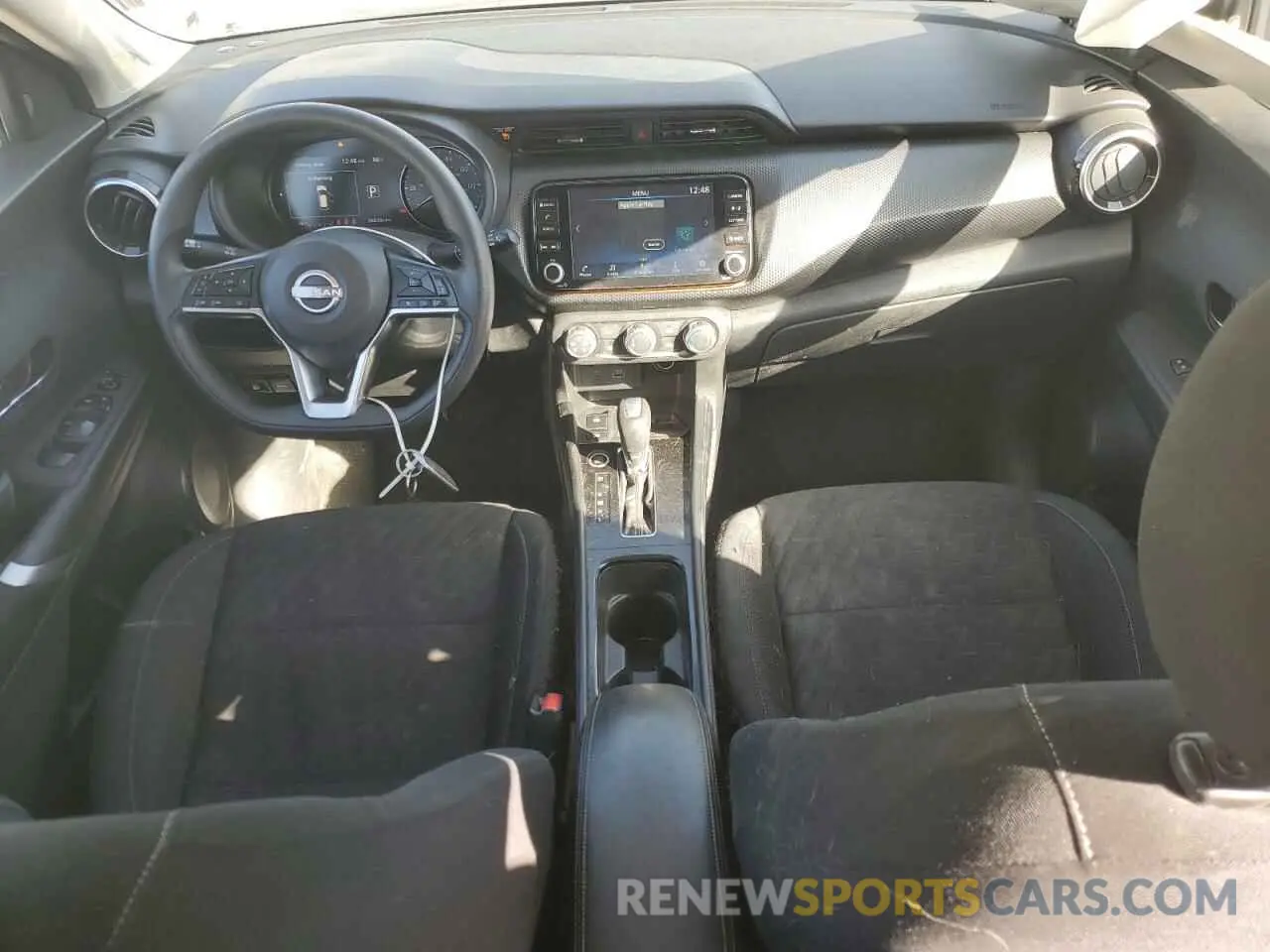 8 Photograph of a damaged car 3N1CP5CV5PL536830 NISSAN KICKS 2023