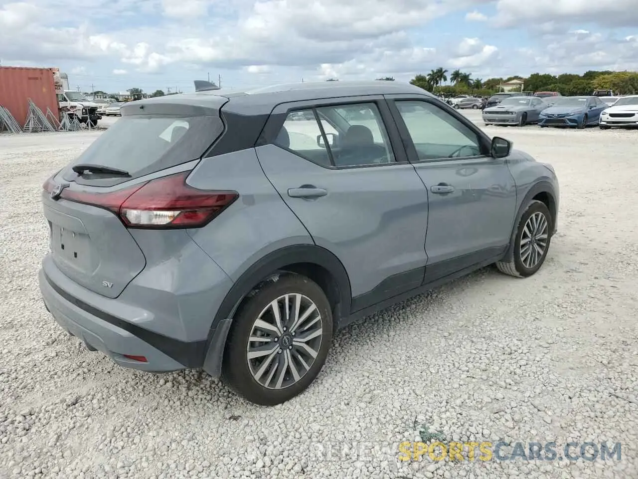 3 Фотография поврежденного автомобиля 3N1CP5CV5PL565311 NISSAN KICKS 2023
