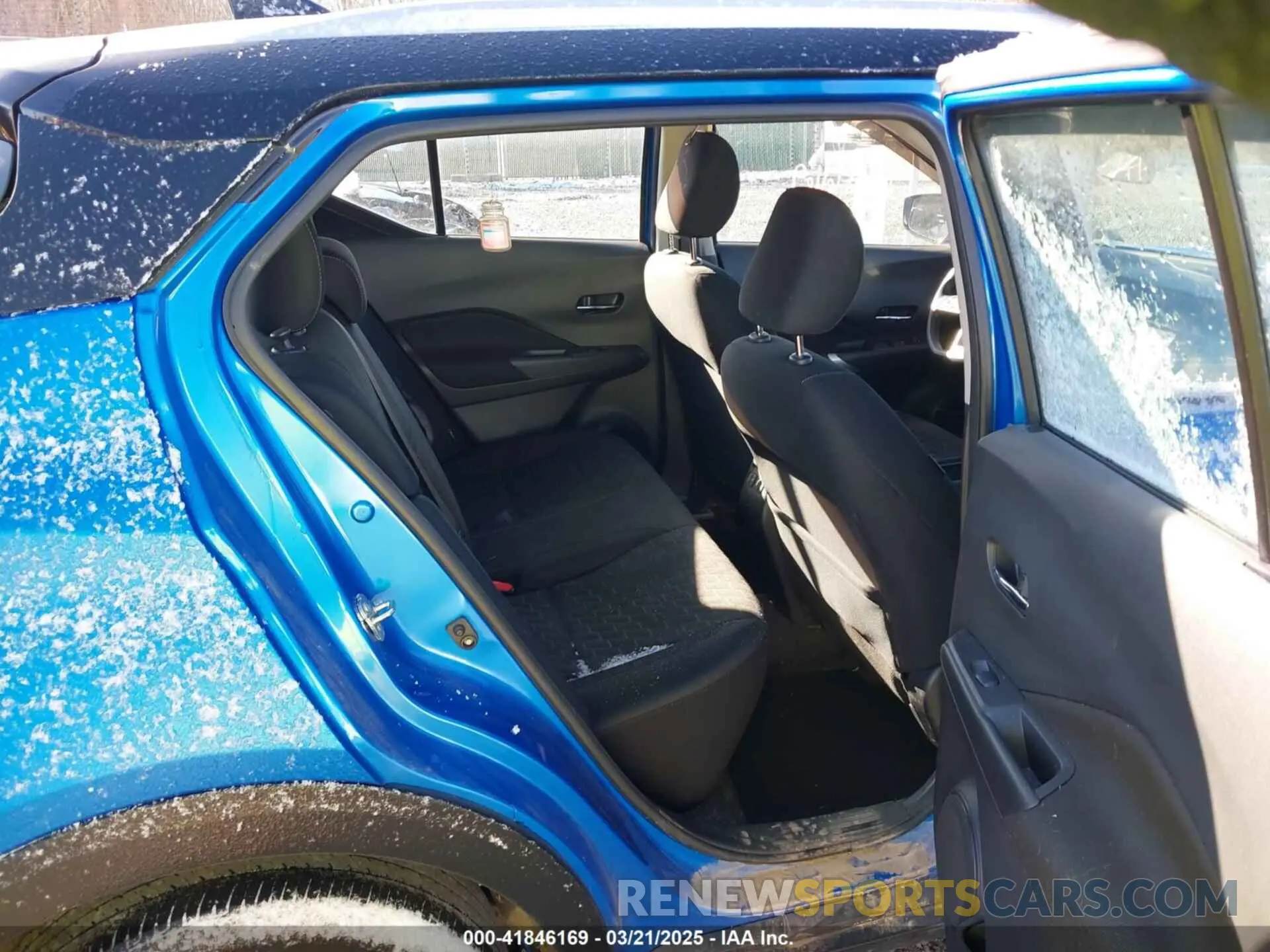 8 Photograph of a damaged car 3N1CP5CV6PL467159 NISSAN KICKS 2023