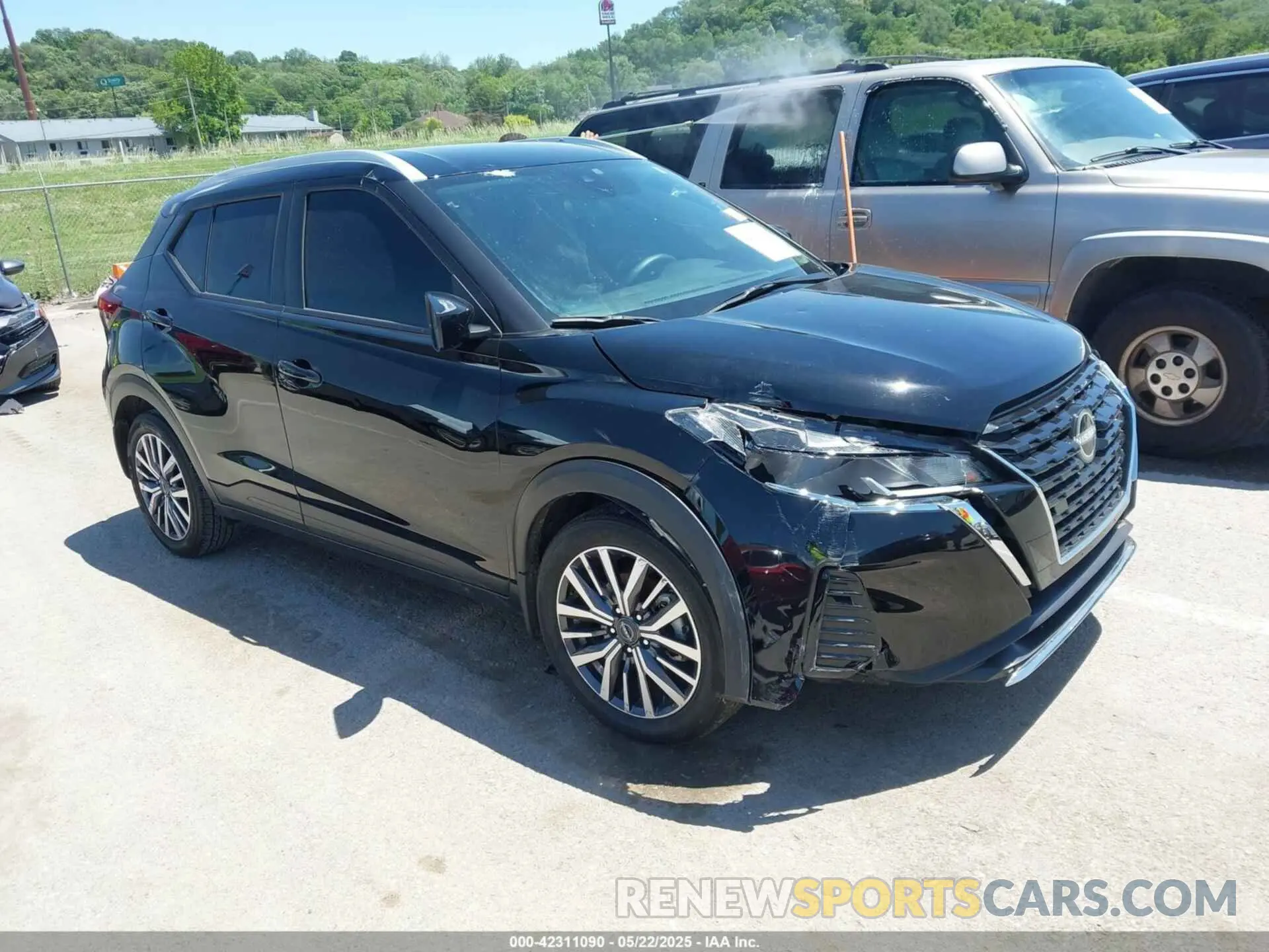 1 Photograph of a damaged car 3N1CP5CV6PL510138 NISSAN KICKS 2023