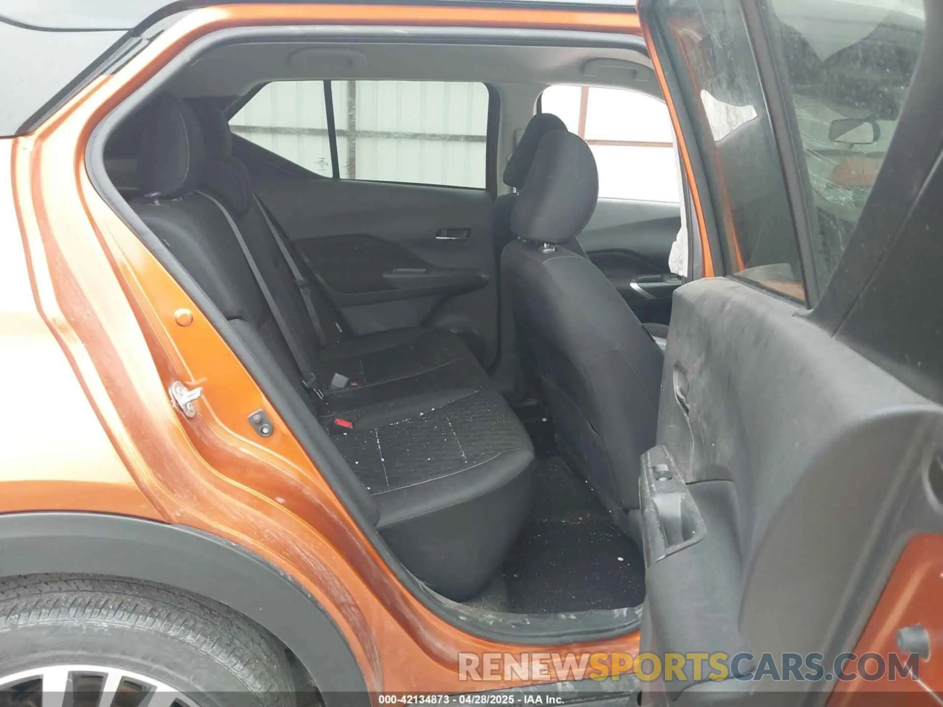 8 Photograph of a damaged car 3N1CP5CV6PL518501 NISSAN KICKS 2023