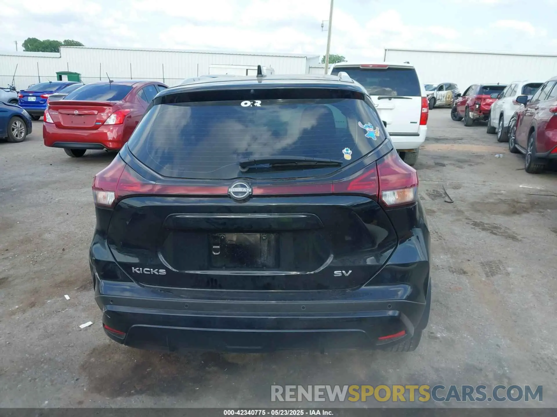 17 Фотография поврежденного автомобиля 3N1CP5CV7PL521505 NISSAN KICKS 2023