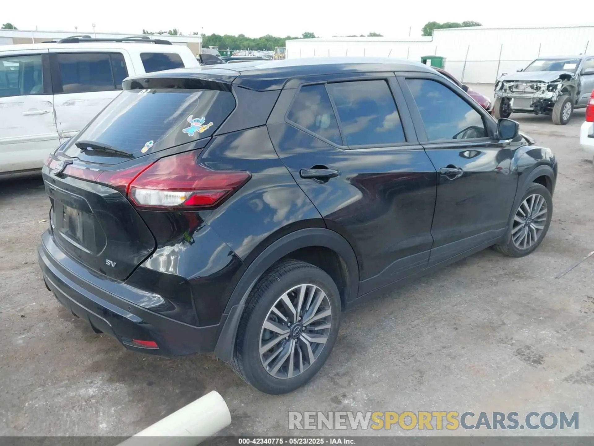 4 Фотография поврежденного автомобиля 3N1CP5CV7PL521505 NISSAN KICKS 2023