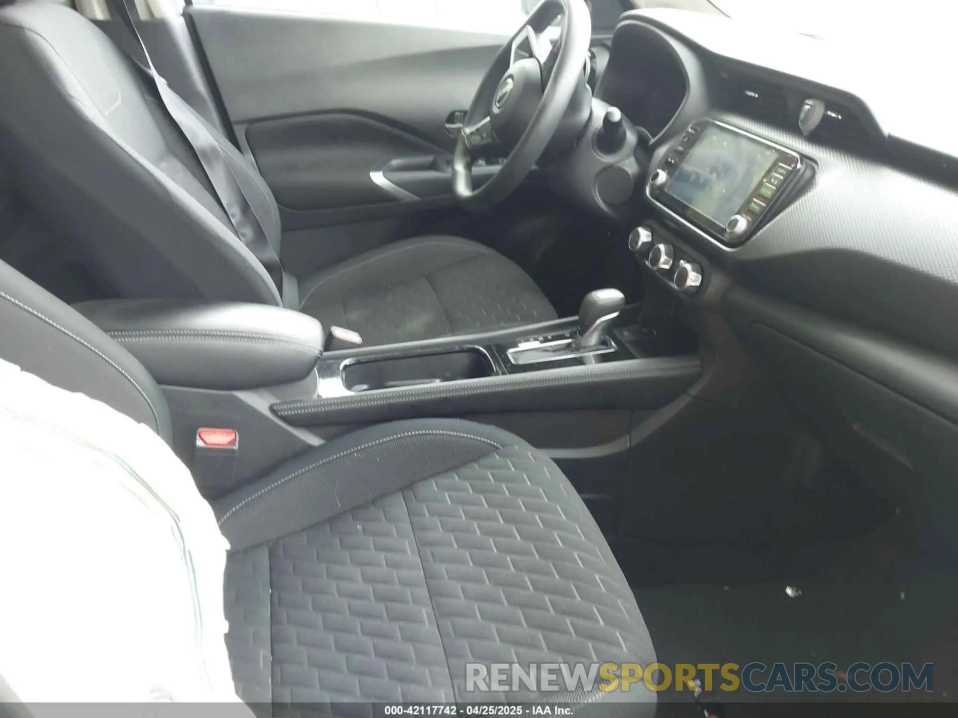 5 Фотография поврежденного автомобиля 3N1CP5CVXPL503287 NISSAN KICKS 2023