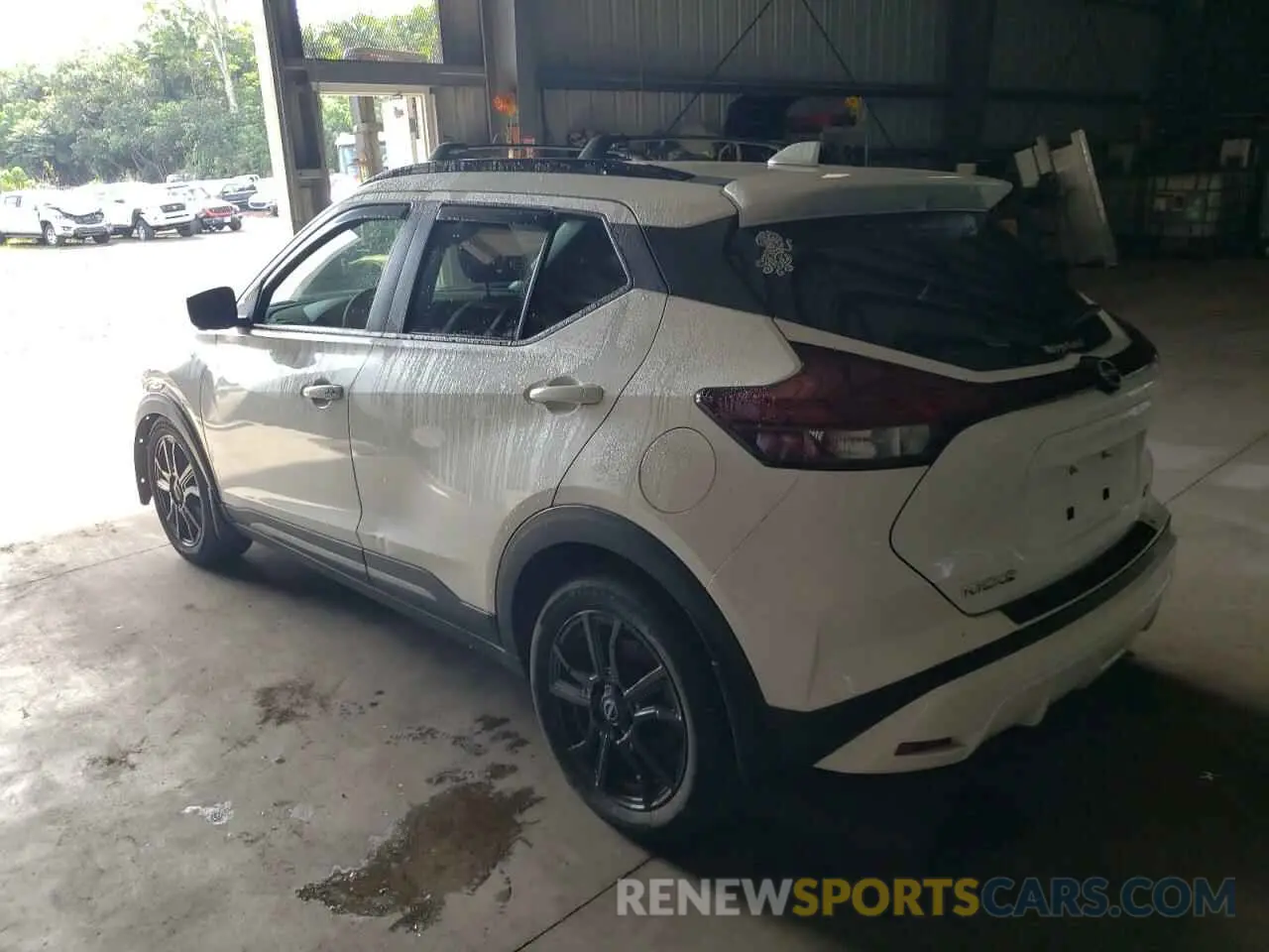 2 Photograph of a damaged car 3N1CP5DV0PL505399 NISSAN KICKS 2023