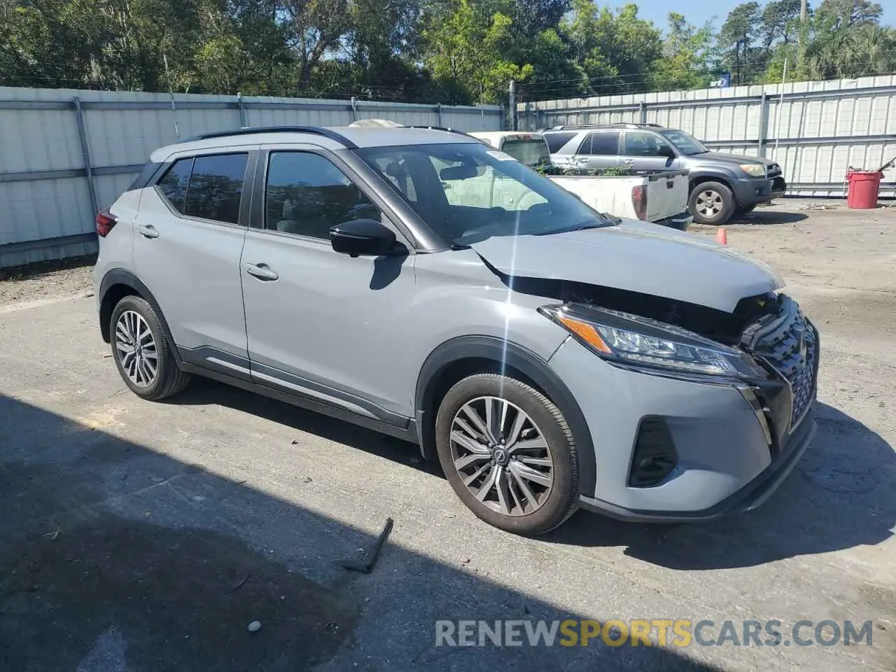4 Photograph of a damaged car 3N1CP5DV0PL522574 NISSAN KICKS 2023