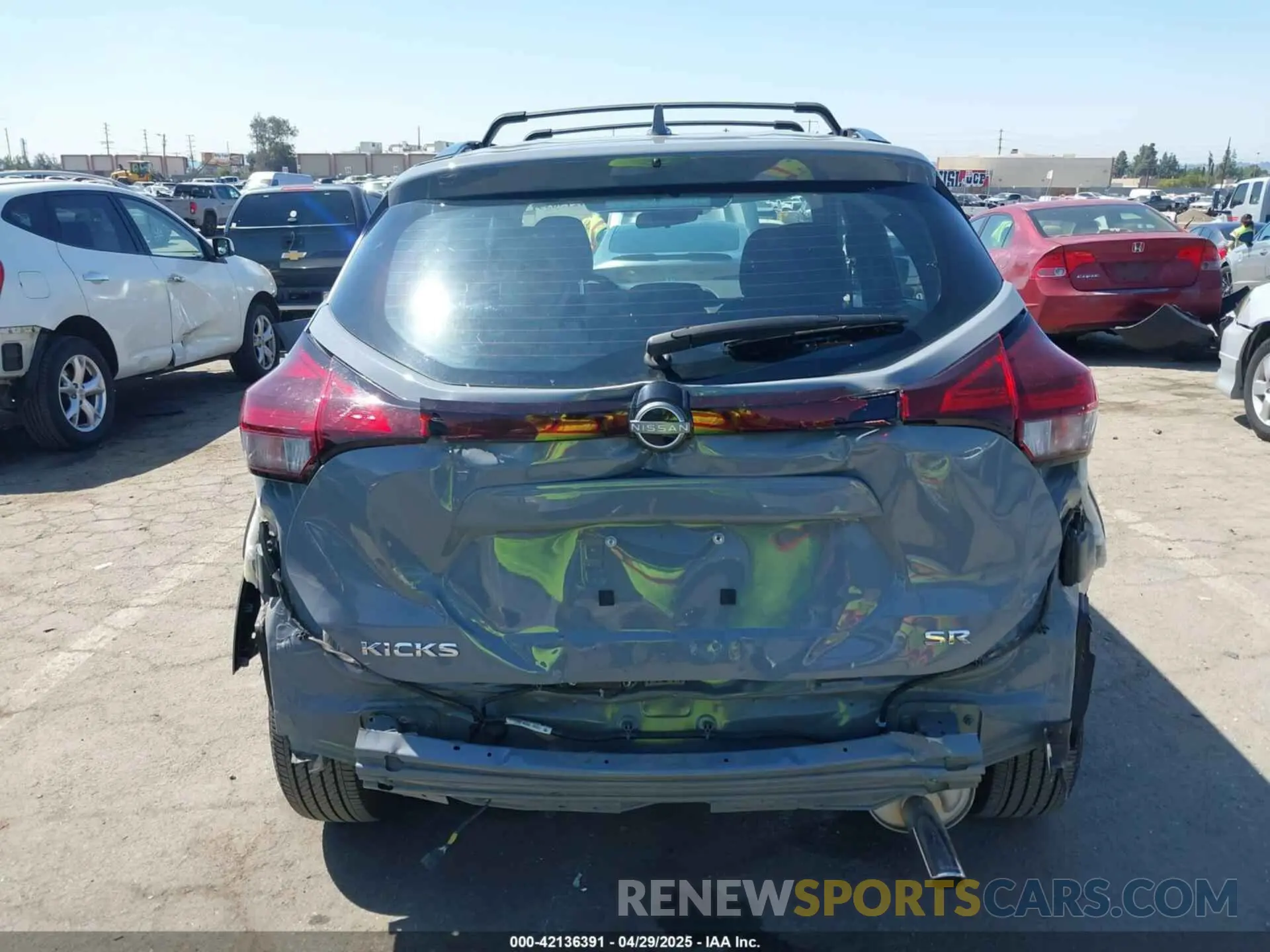 17 Фотография поврежденного автомобиля 3N1CP5DV0PL553257 NISSAN KICKS 2023