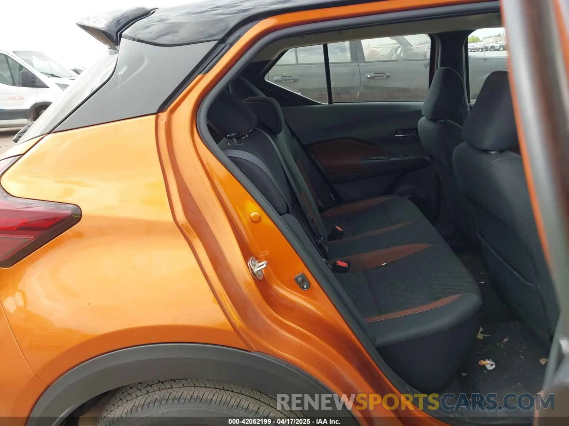 8 Photograph of a damaged car 3N1CP5DV1PL502110 NISSAN KICKS 2023