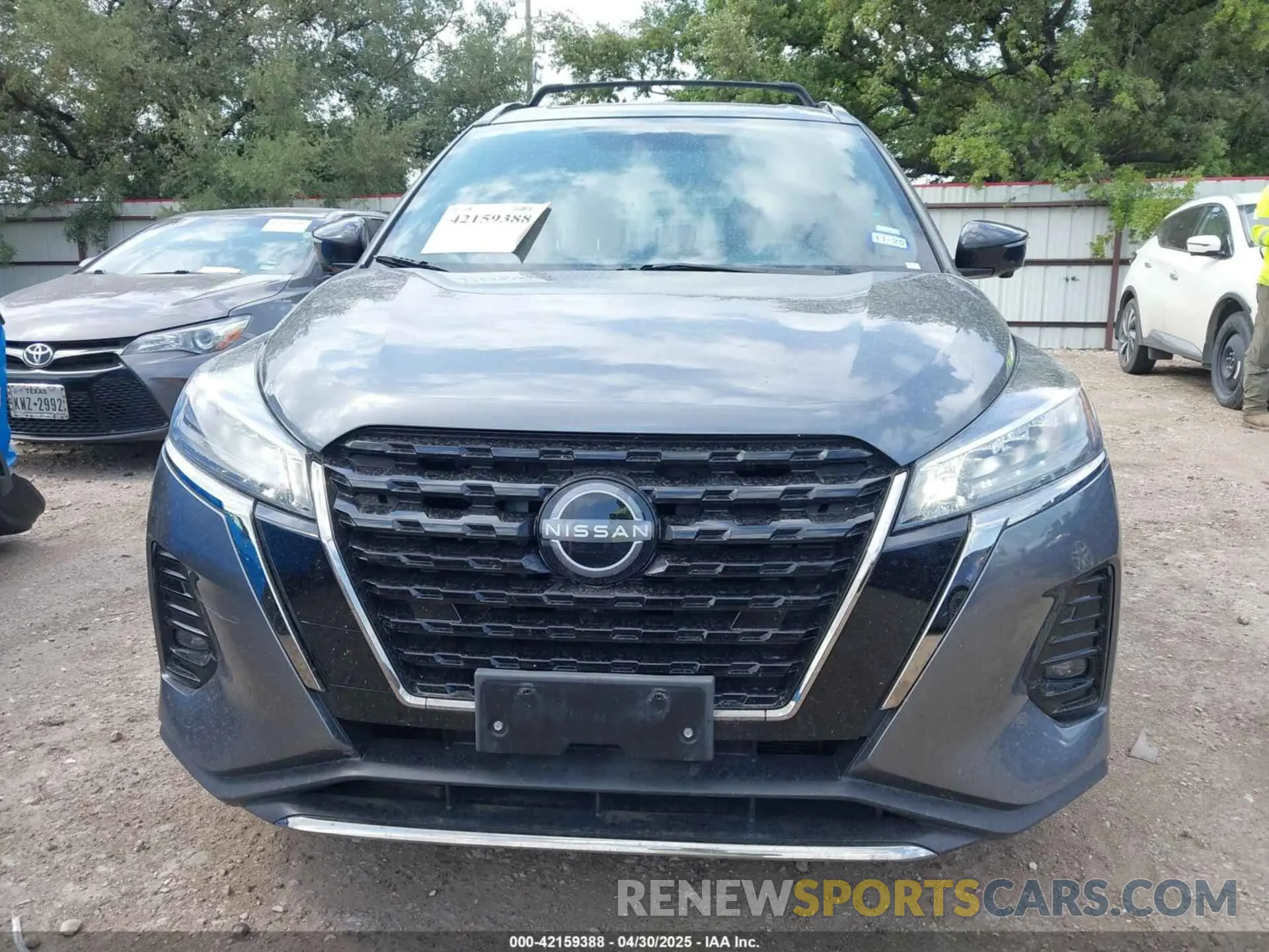 12 Photograph of a damaged car 3N1CP5DV1PL563120 NISSAN KICKS 2023