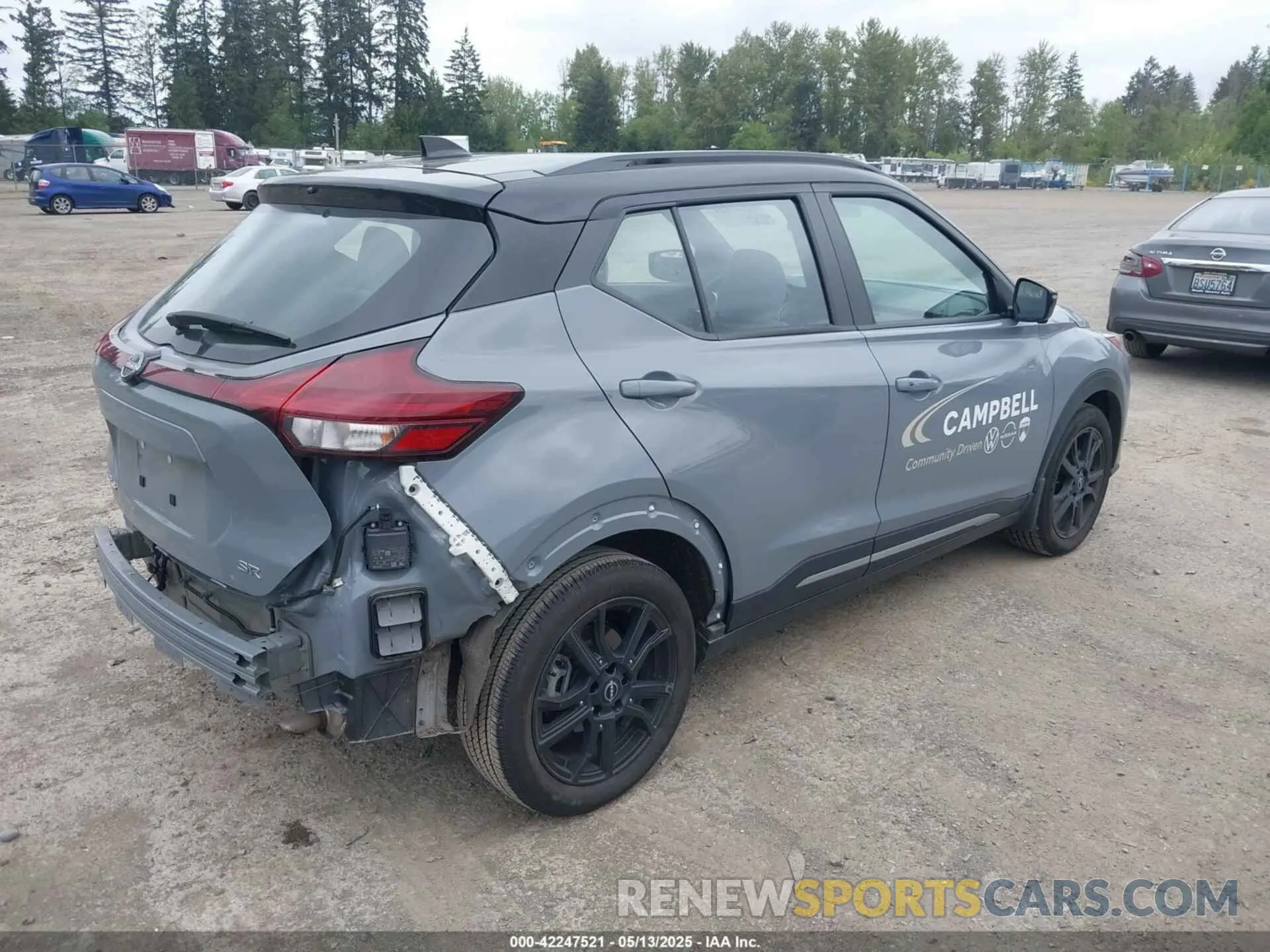 4 Photograph of a damaged car 3N1CP5DV1PL571959 NISSAN KICKS 2023