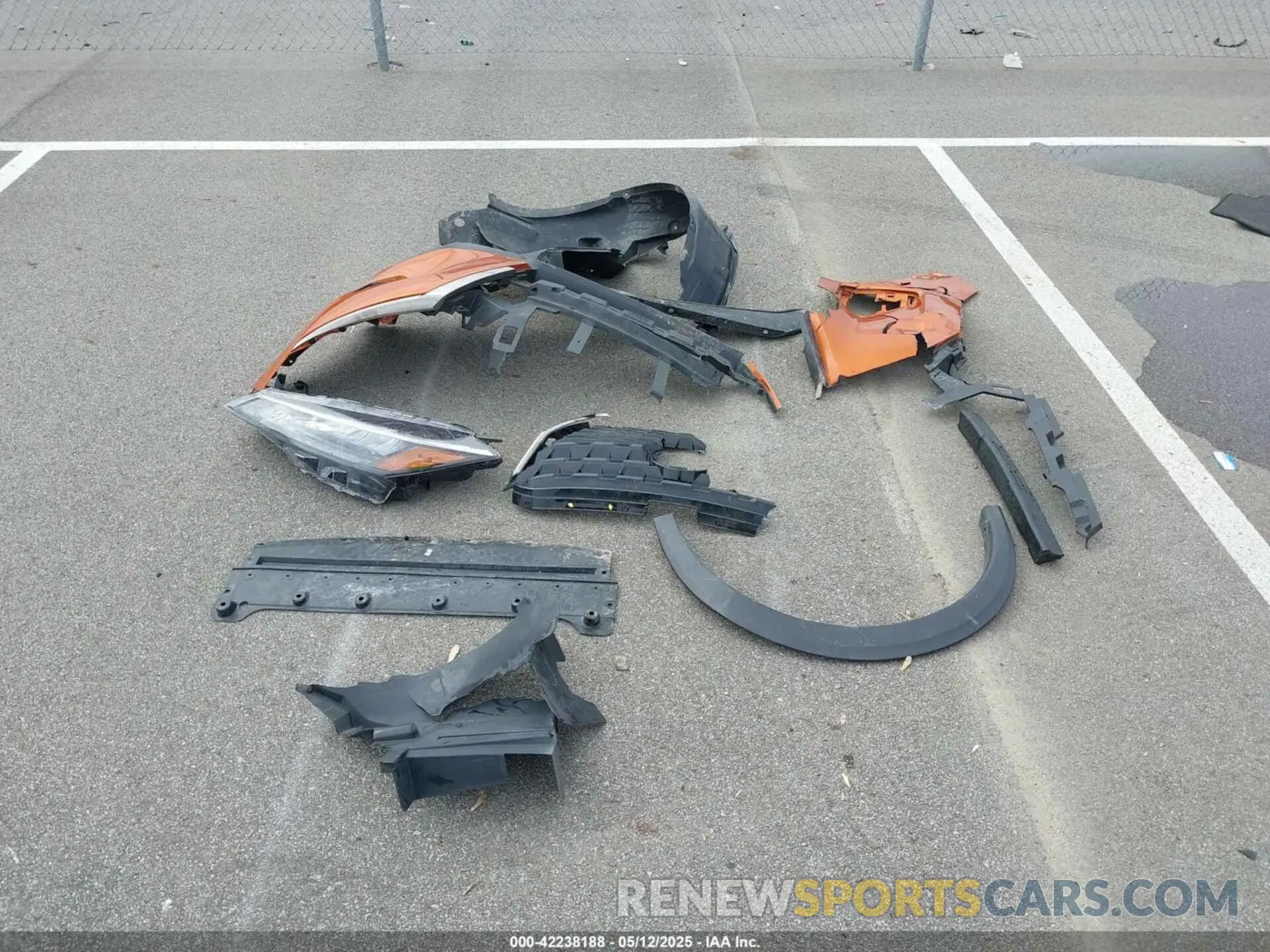 8 Photograph of a damaged car 3N1CP5DV2PL523564 NISSAN KICKS 2023