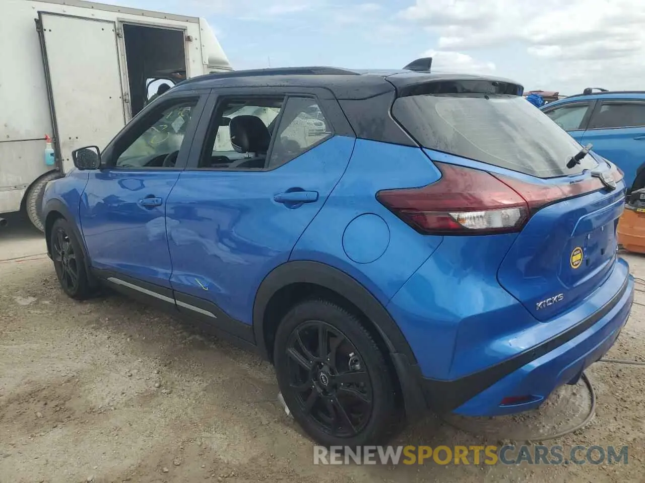 2 Photograph of a damaged car 3N1CP5DV3PL520284 NISSAN KICKS 2023