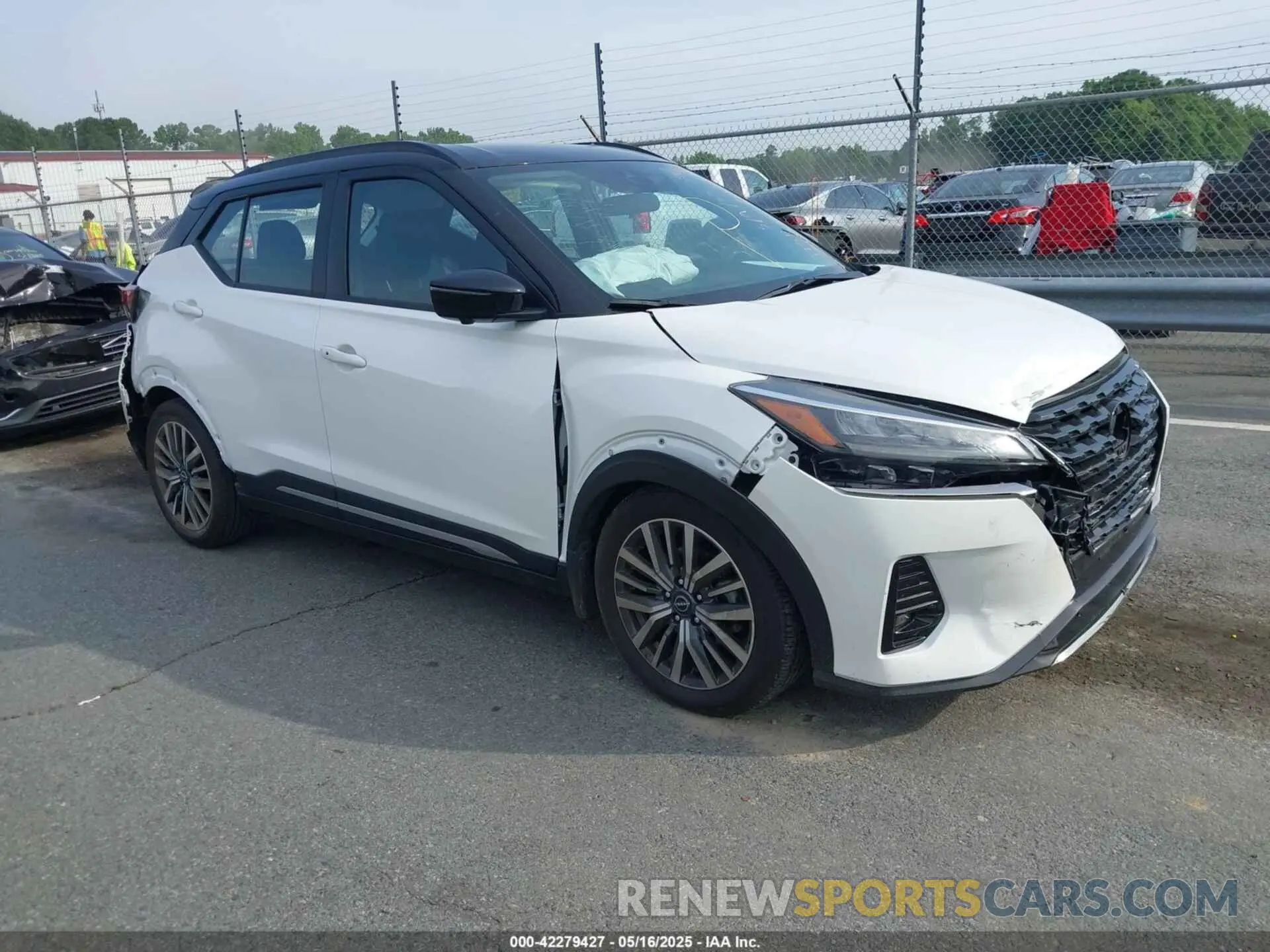 1 Photograph of a damaged car 3N1CP5DV3PL549557 NISSAN KICKS 2023