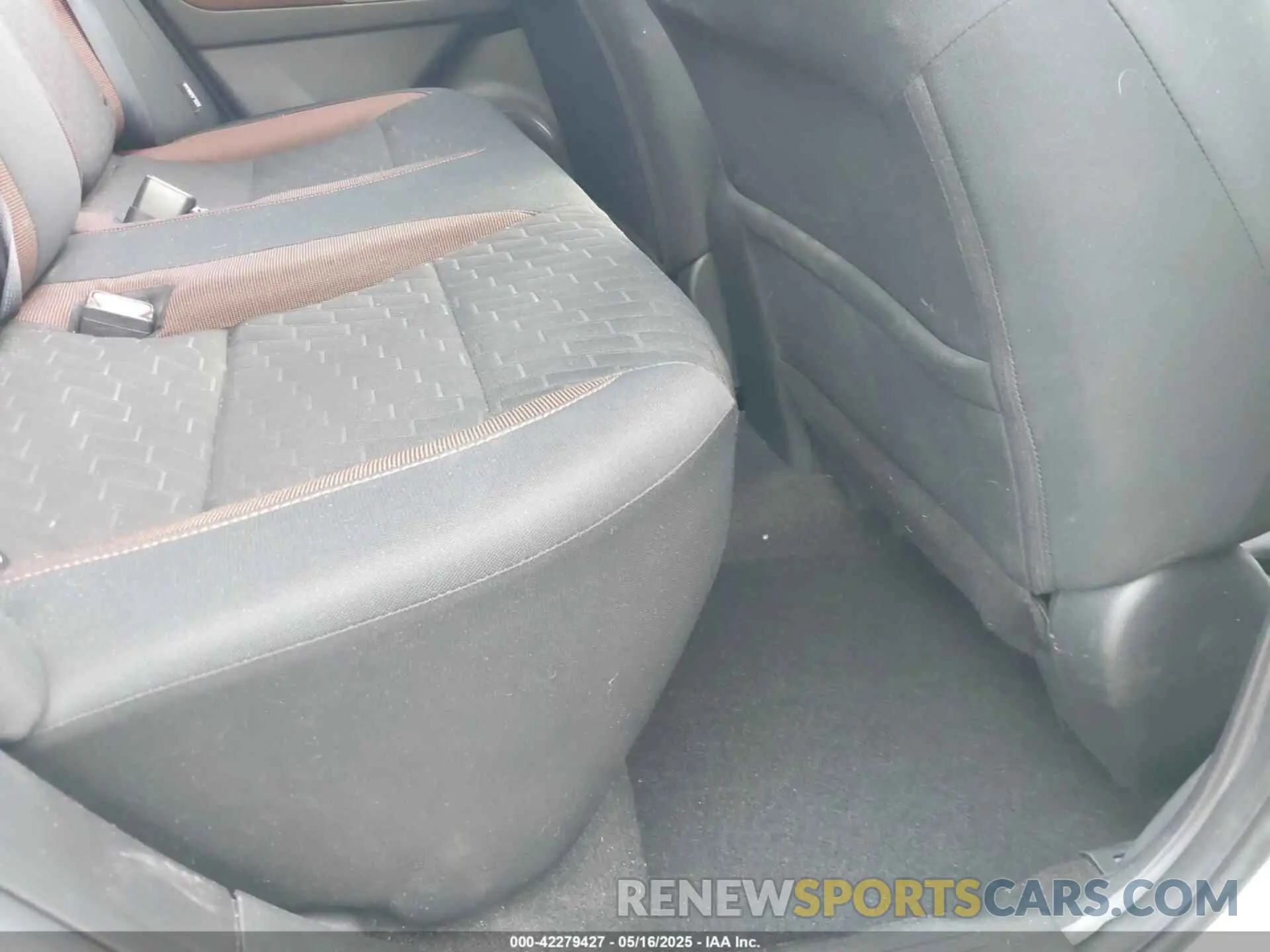 8 Photograph of a damaged car 3N1CP5DV3PL549557 NISSAN KICKS 2023