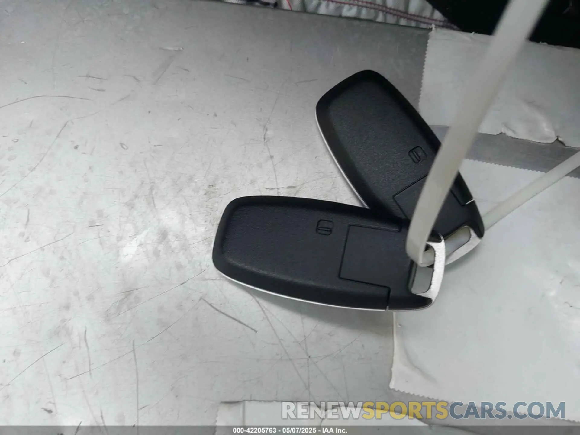 11 Photograph of a damaged car 3N1CP5DV4PL512422 NISSAN KICKS 2023