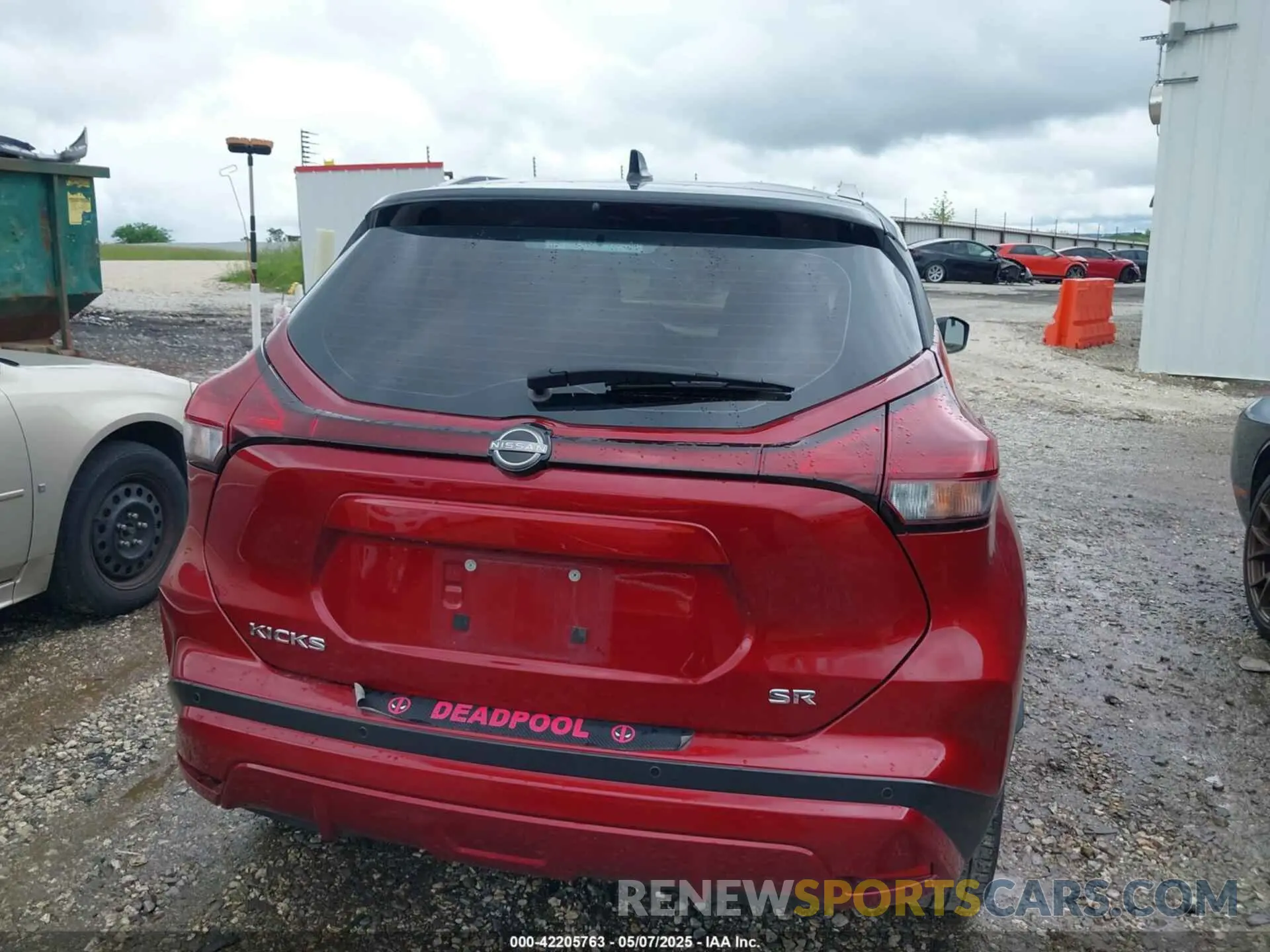 16 Photograph of a damaged car 3N1CP5DV4PL512422 NISSAN KICKS 2023