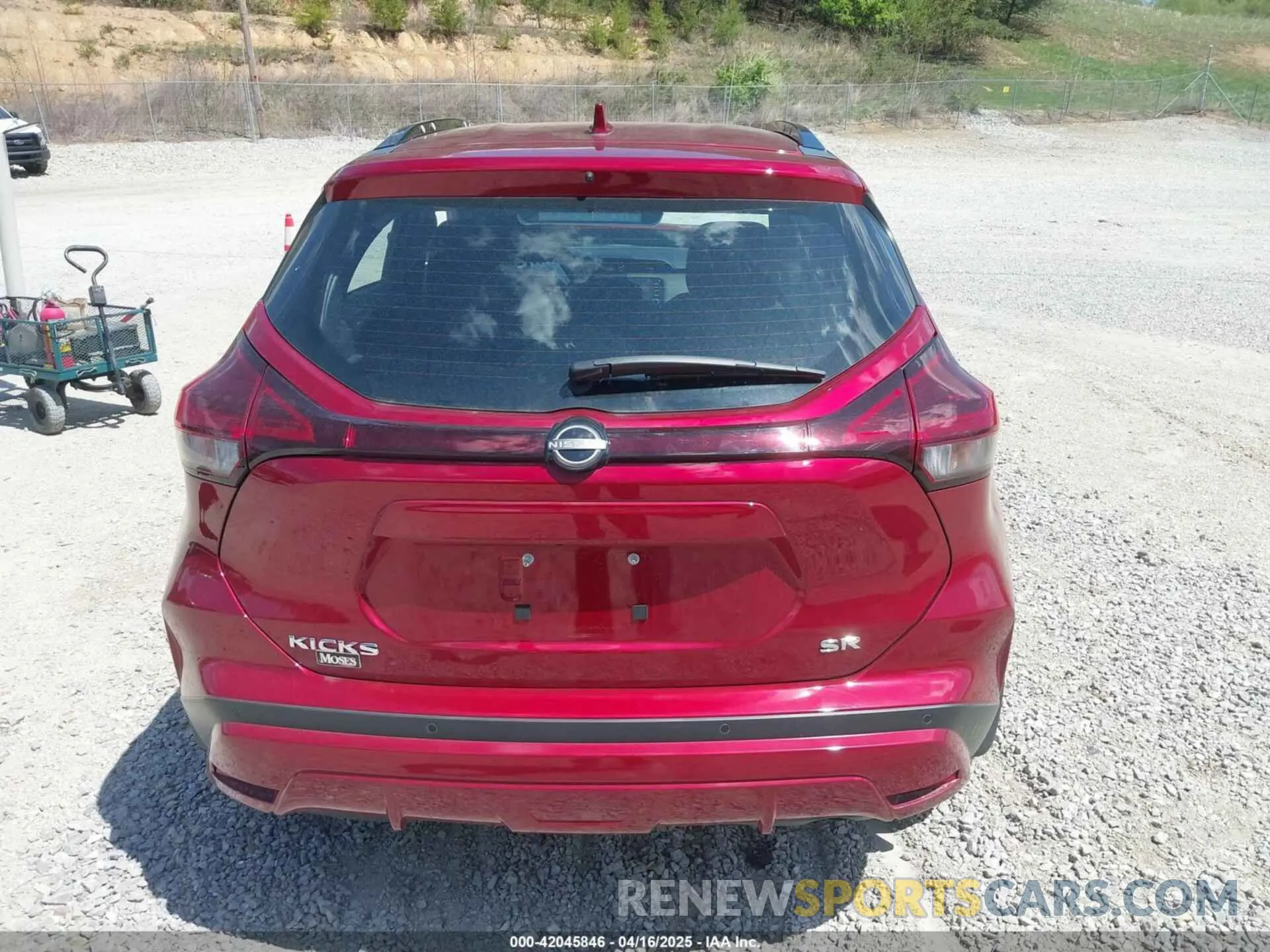 16 Photograph of a damaged car 3N1CP5DV4PL573513 NISSAN KICKS 2023
