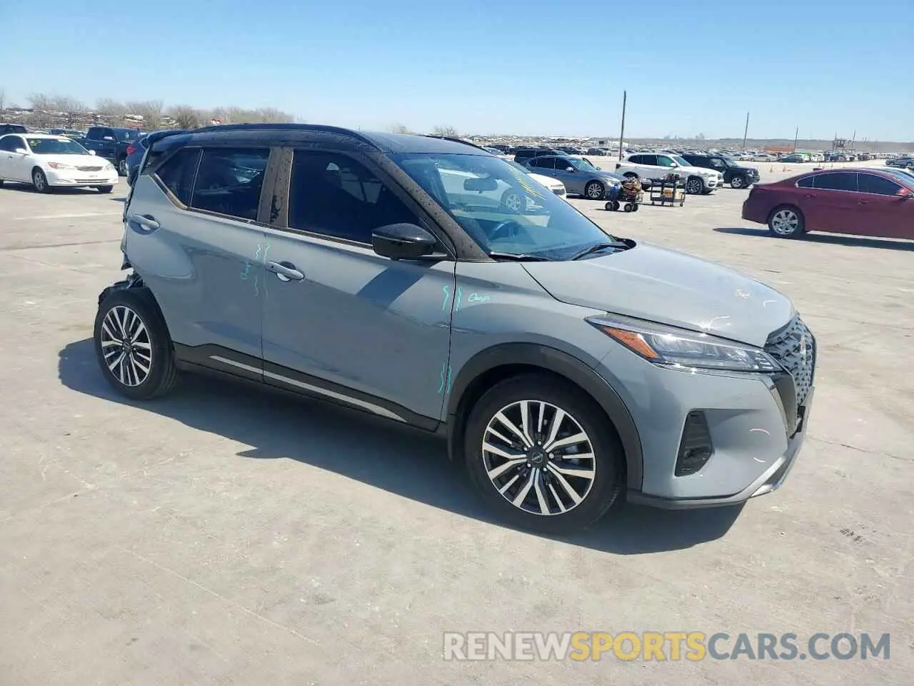 4 Photograph of a damaged car 3N1CP5DV5PL509433 NISSAN KICKS 2023