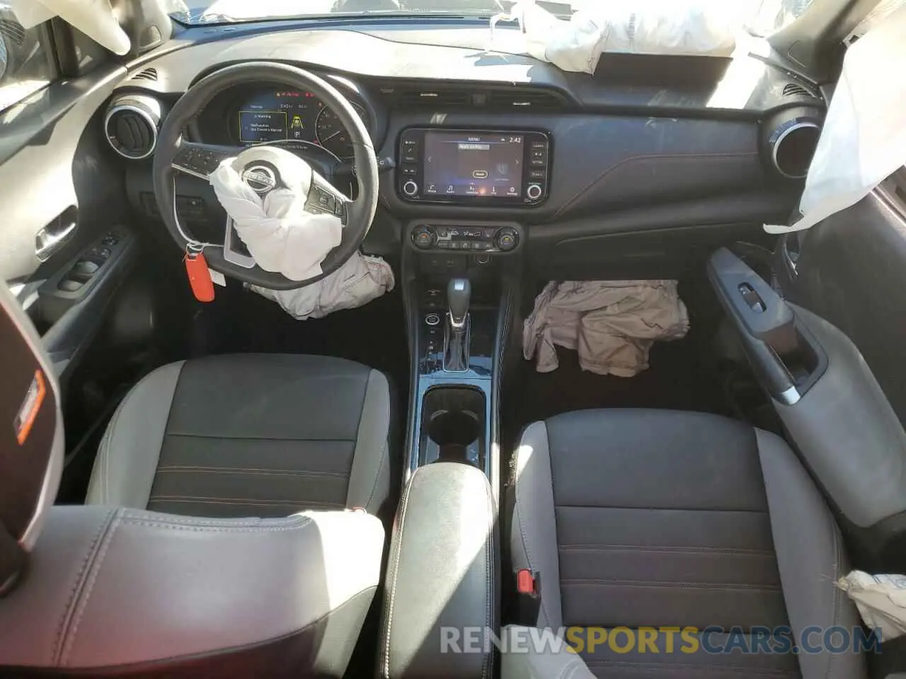 8 Photograph of a damaged car 3N1CP5DV6PL499138 NISSAN KICKS 2023