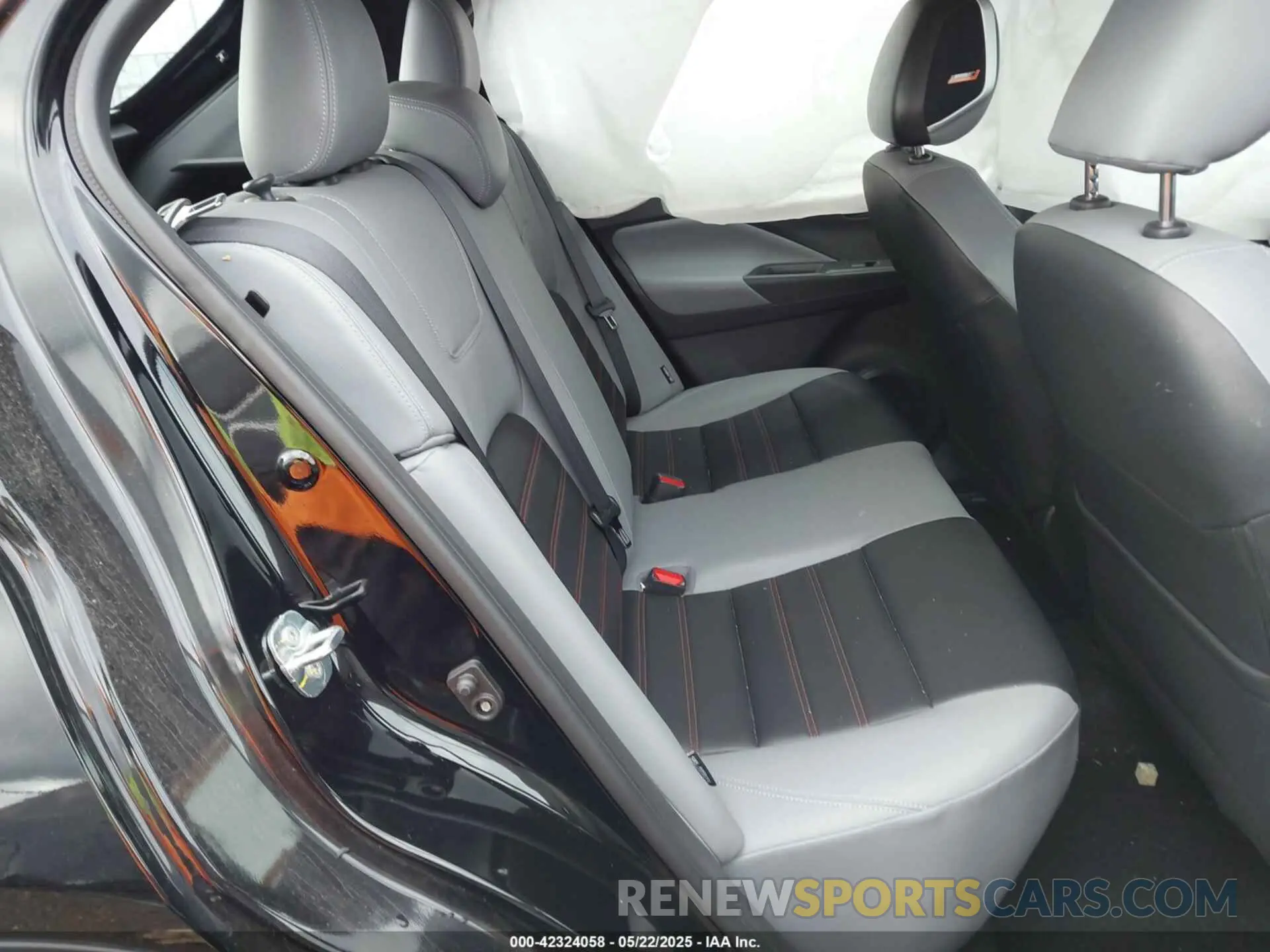 8 Photograph of a damaged car 3N1CP5DV7PL535547 NISSAN KICKS 2023