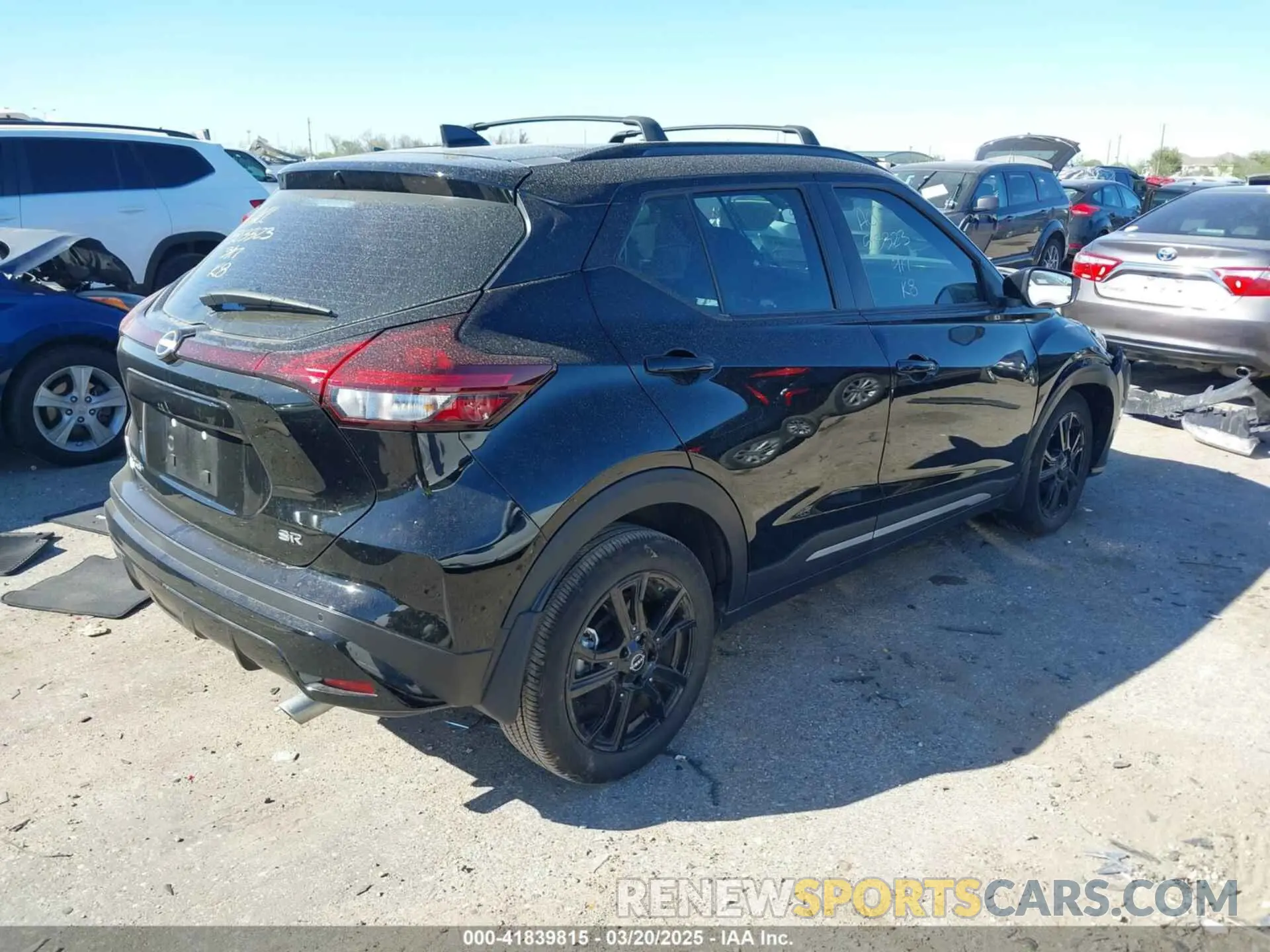 4 Фотография поврежденного автомобиля 3N1CP5DV7PL553062 NISSAN KICKS 2023