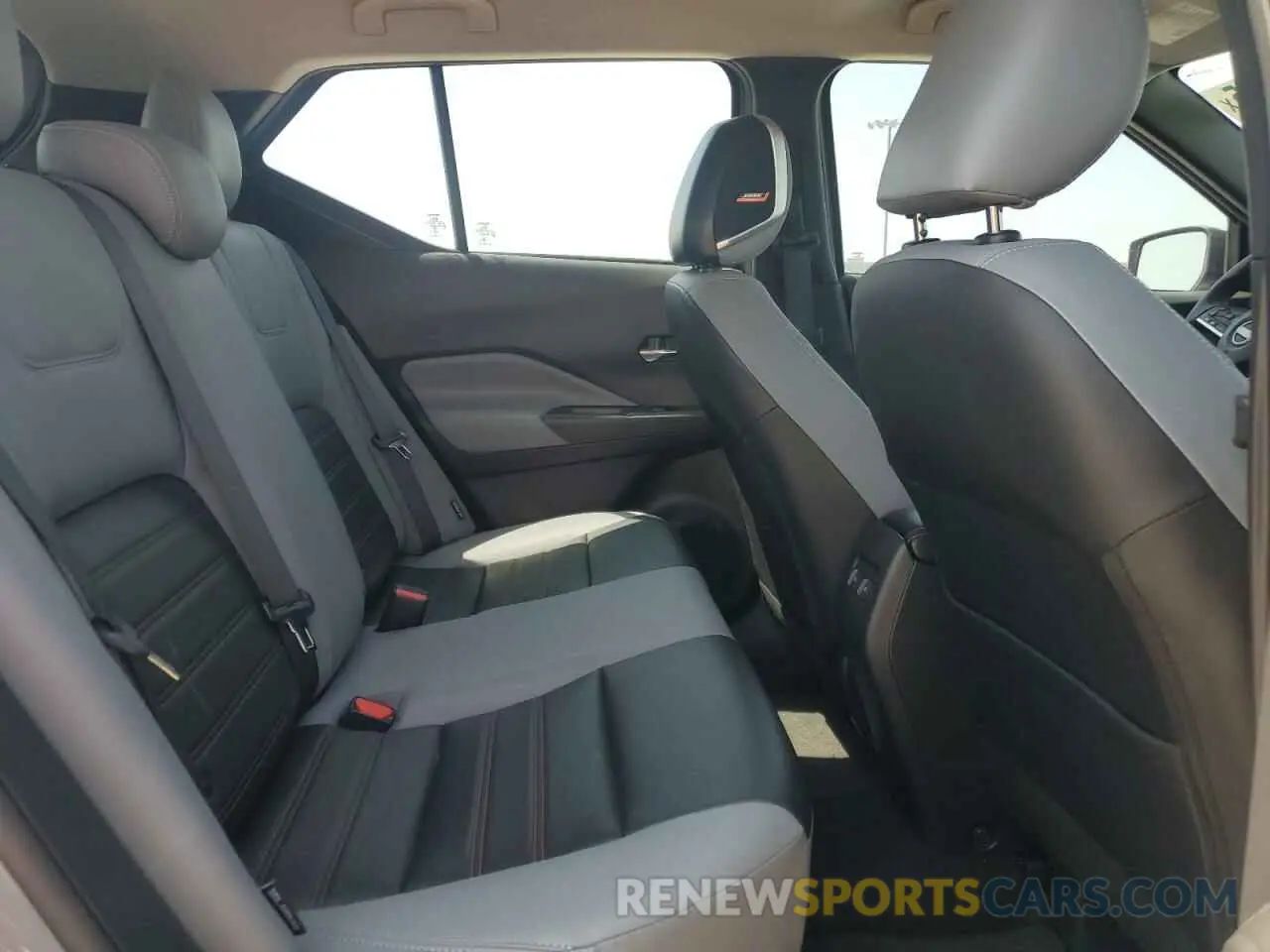 10 Фотография поврежденного автомобиля 3N1CP5DV8PL486097 NISSAN KICKS 2023