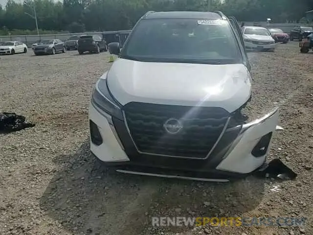 13 Photograph of a damaged car 3N1CP5DV8PL506994 NISSAN KICKS 2023