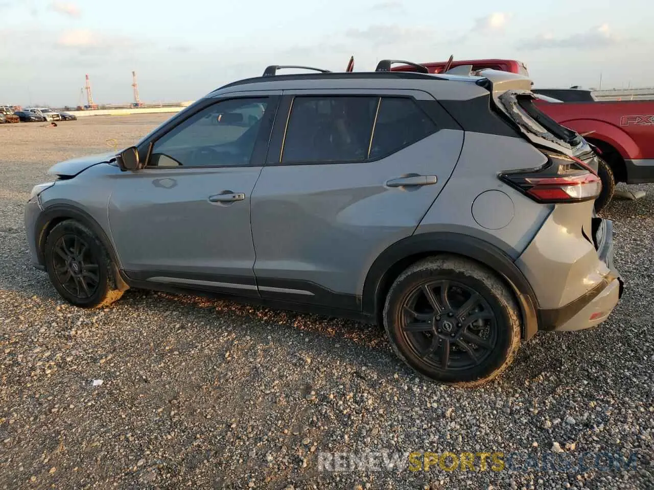 2 Фотография поврежденного автомобиля 3N1CP5DV8PL553541 NISSAN KICKS 2023