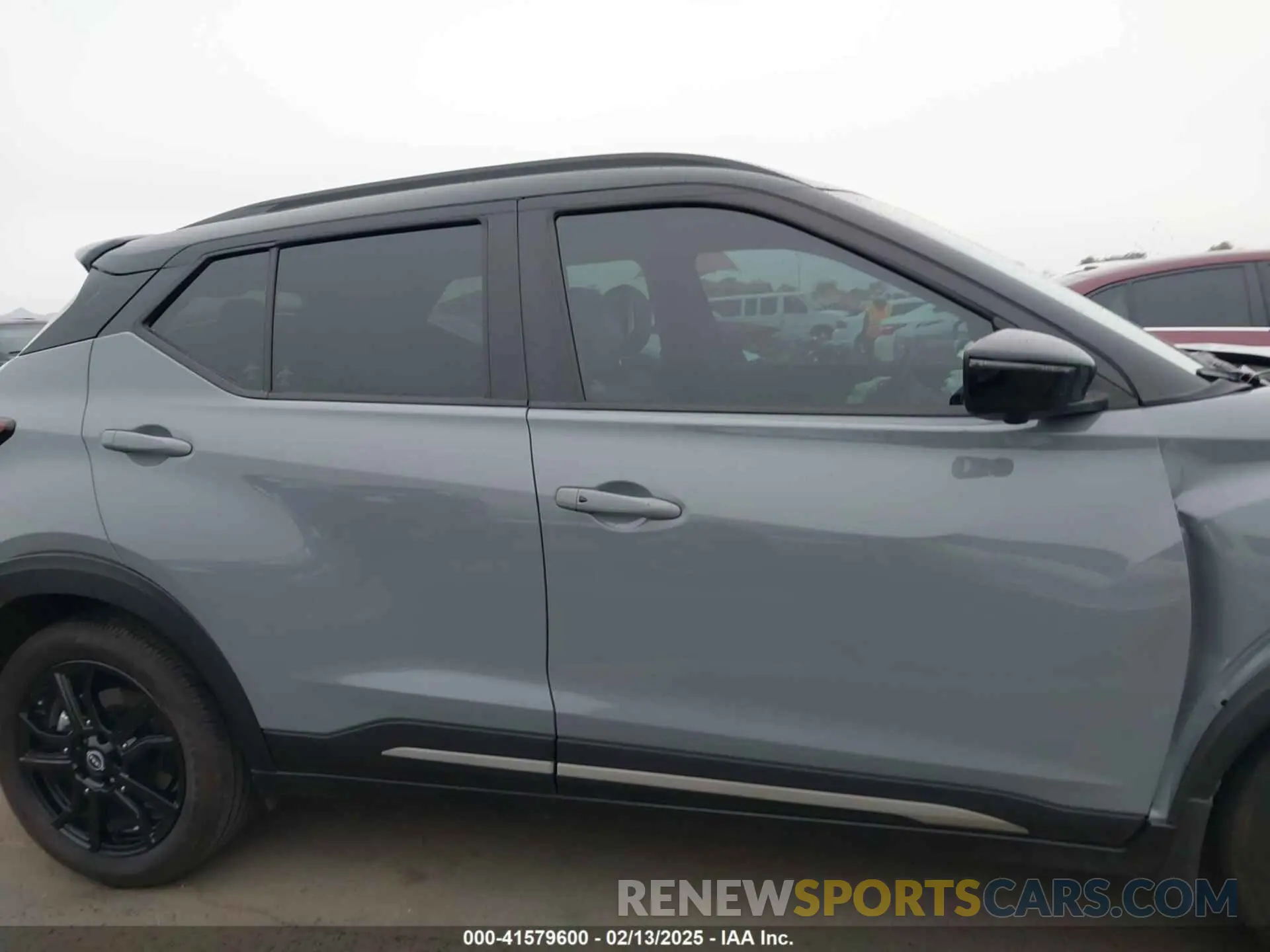 13 Photograph of a damaged car 3N1CP5DV9PL503652 NISSAN KICKS 2023