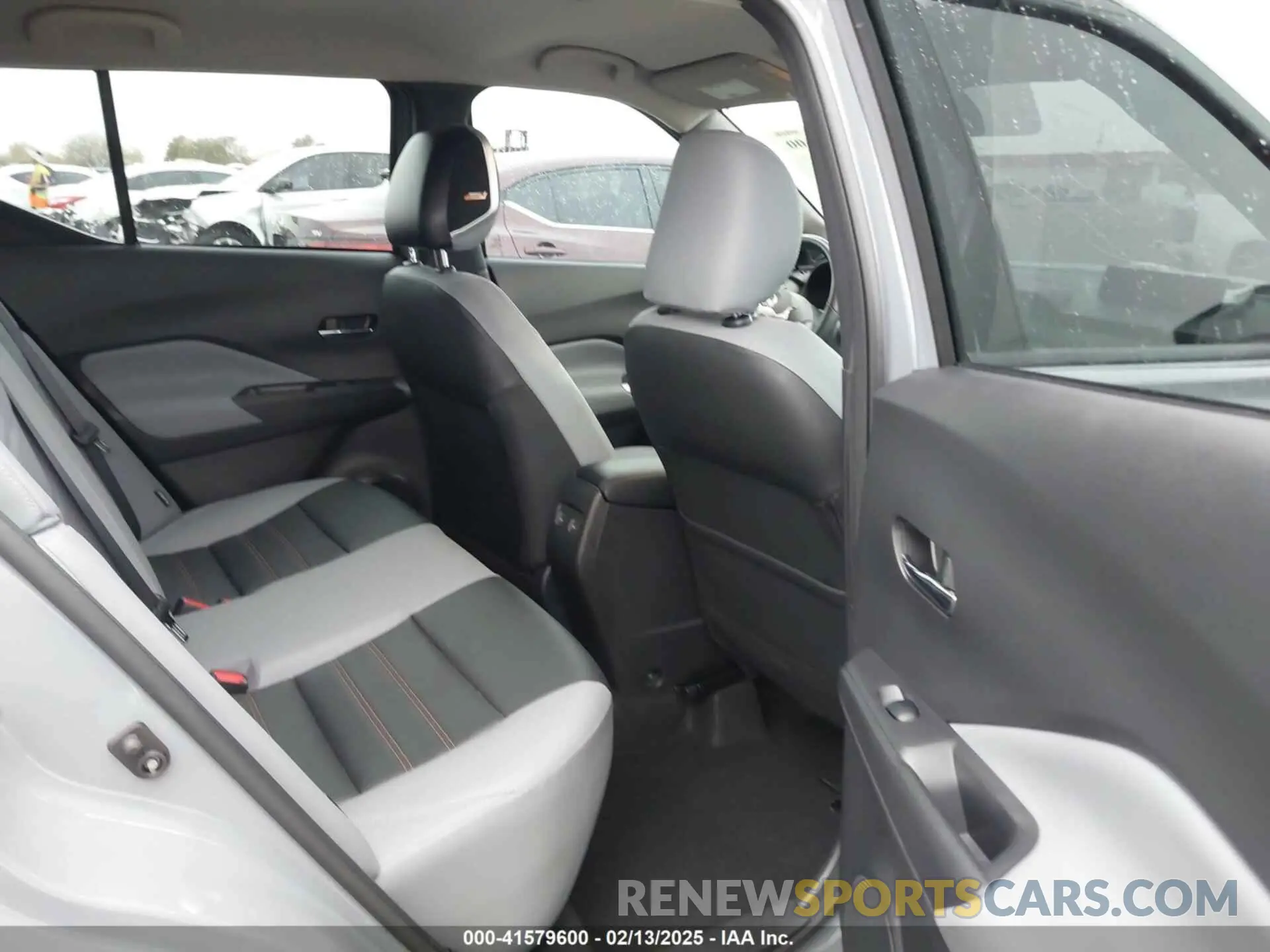 8 Photograph of a damaged car 3N1CP5DV9PL503652 NISSAN KICKS 2023