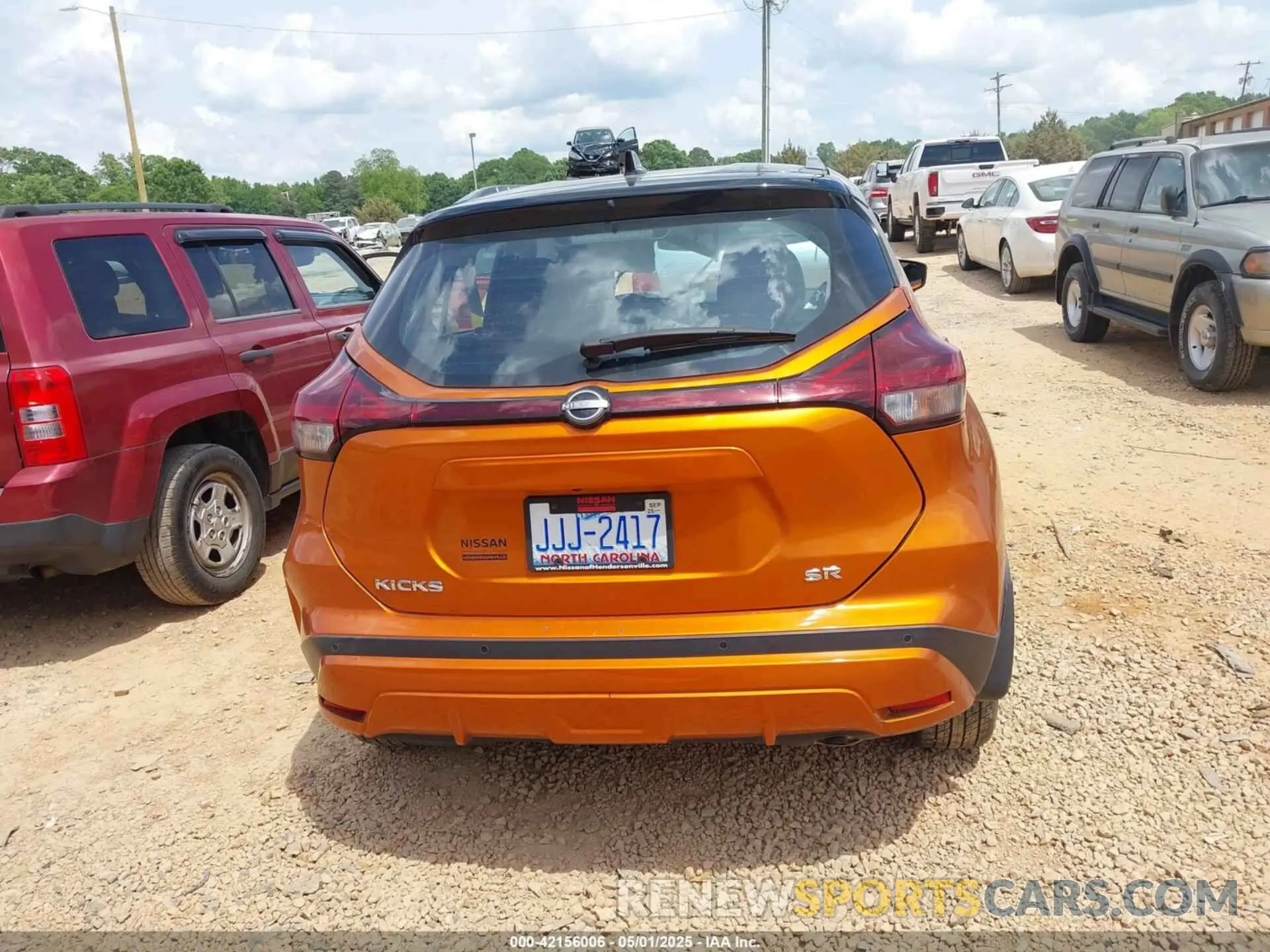 15 Photograph of a damaged car 3N1CP5DVXPL499191 NISSAN KICKS 2023