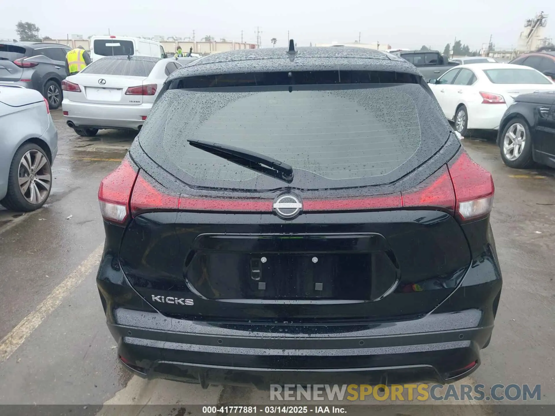 16 Photograph of a damaged car 3N1CP5BV0RL521270 NISSAN KICKS 2024