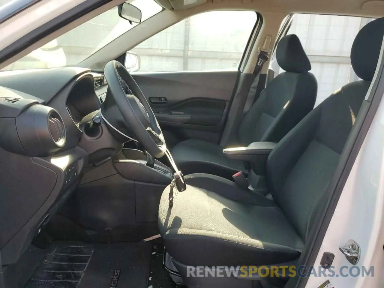 7 Photograph of a damaged car 3N1CP5BV1RL475853 NISSAN KICKS 2024