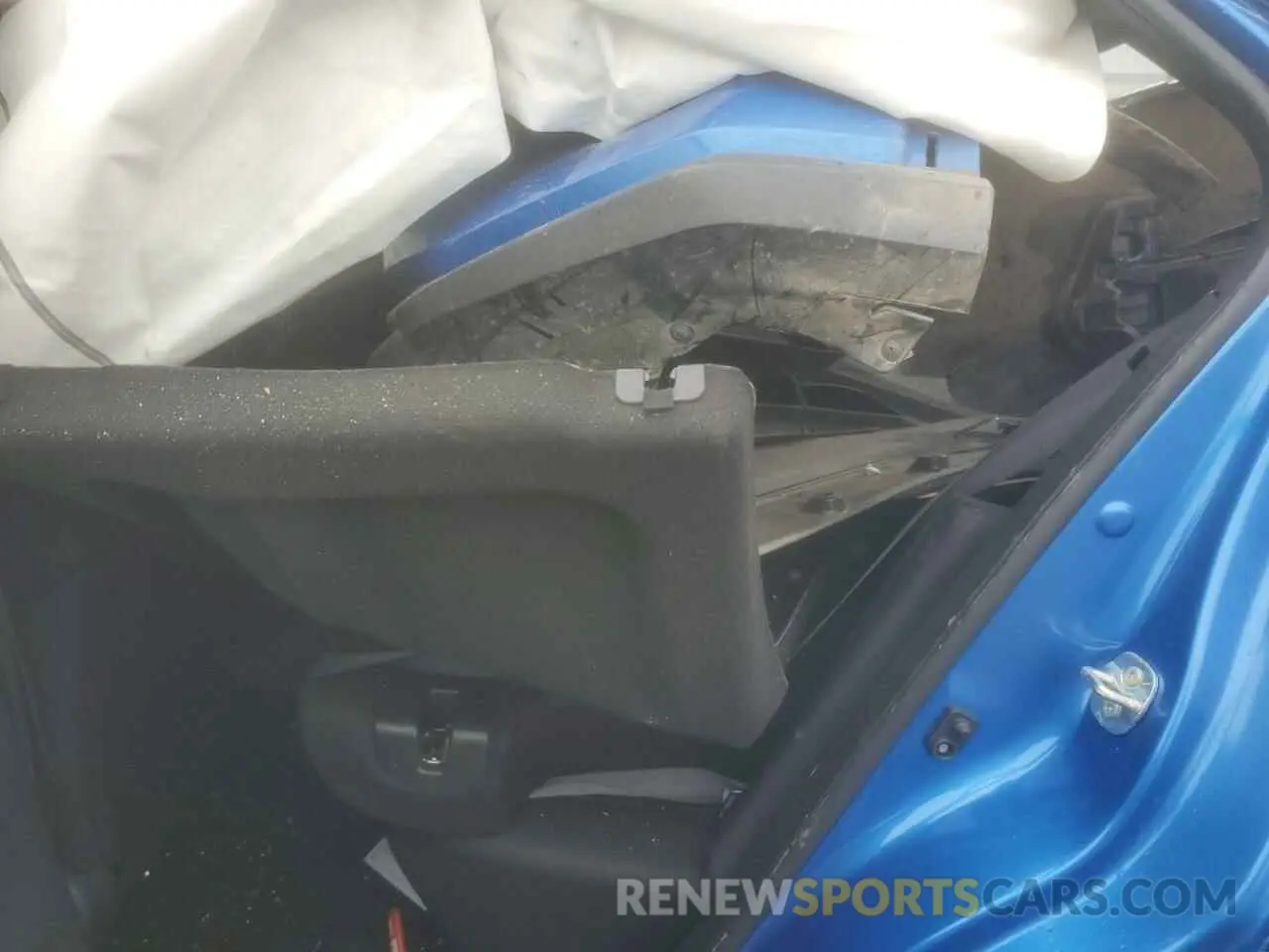 11 Photograph of a damaged car 3N1CP5BV1RL485332 NISSAN KICKS 2024