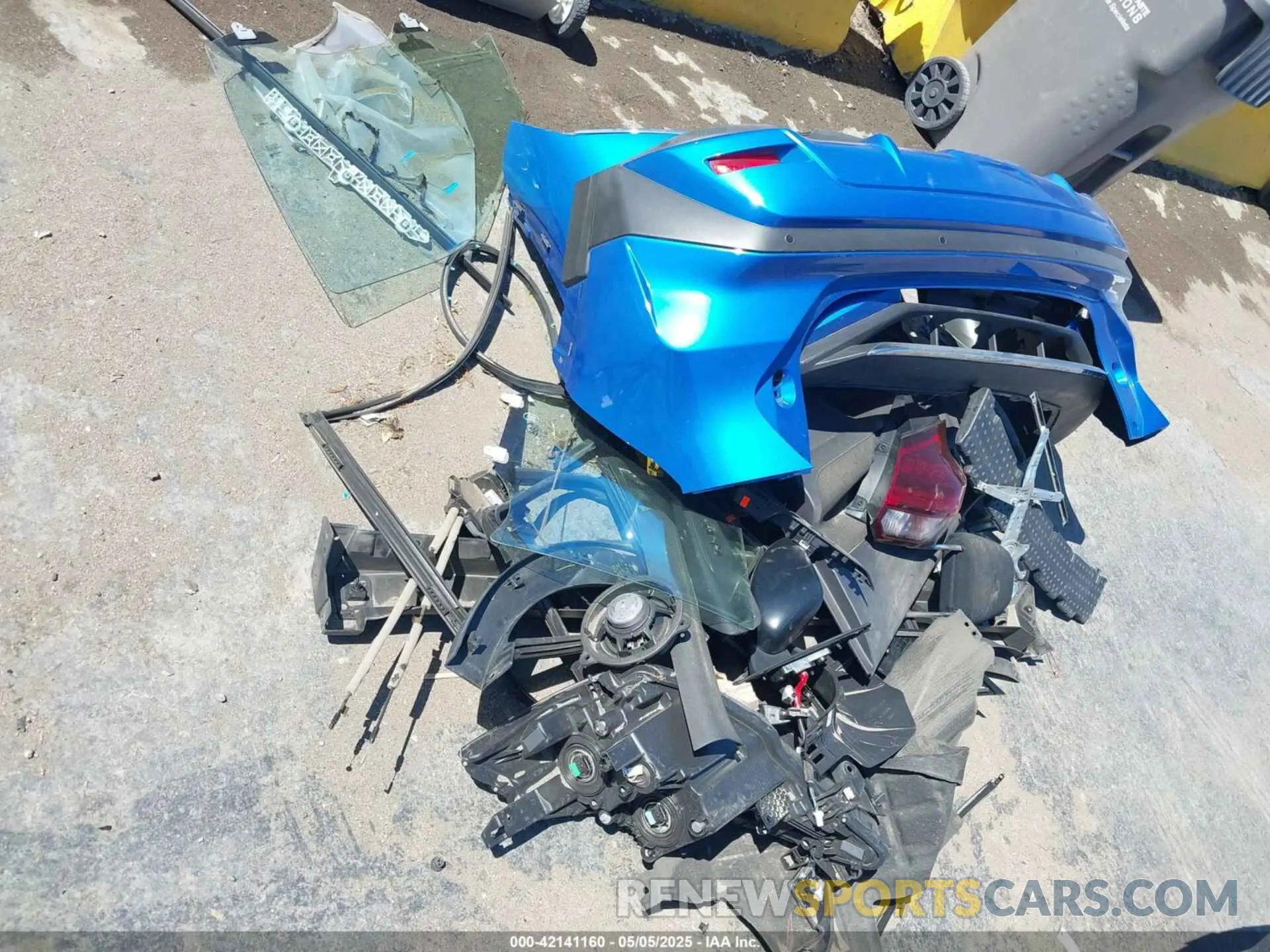 19 Фотография поврежденного автомобиля 3N1CP5BV1RL529135 NISSAN KICKS 2024