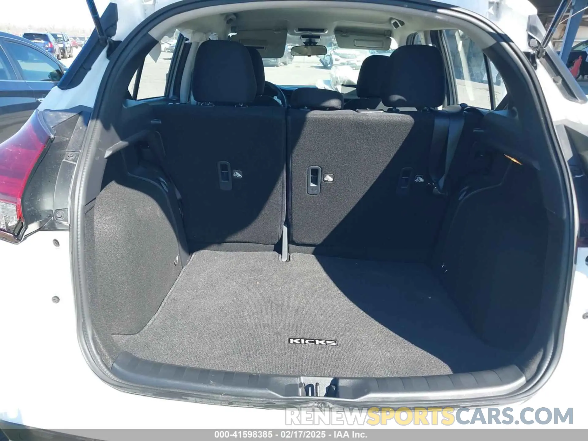 8 Фотография поврежденного автомобиля 3N1CP5BV1RL574737 NISSAN KICKS 2024