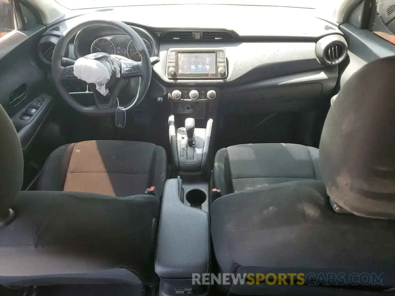 8 Фотография поврежденного автомобиля 3N1CP5BV1RL577962 NISSAN KICKS 2024