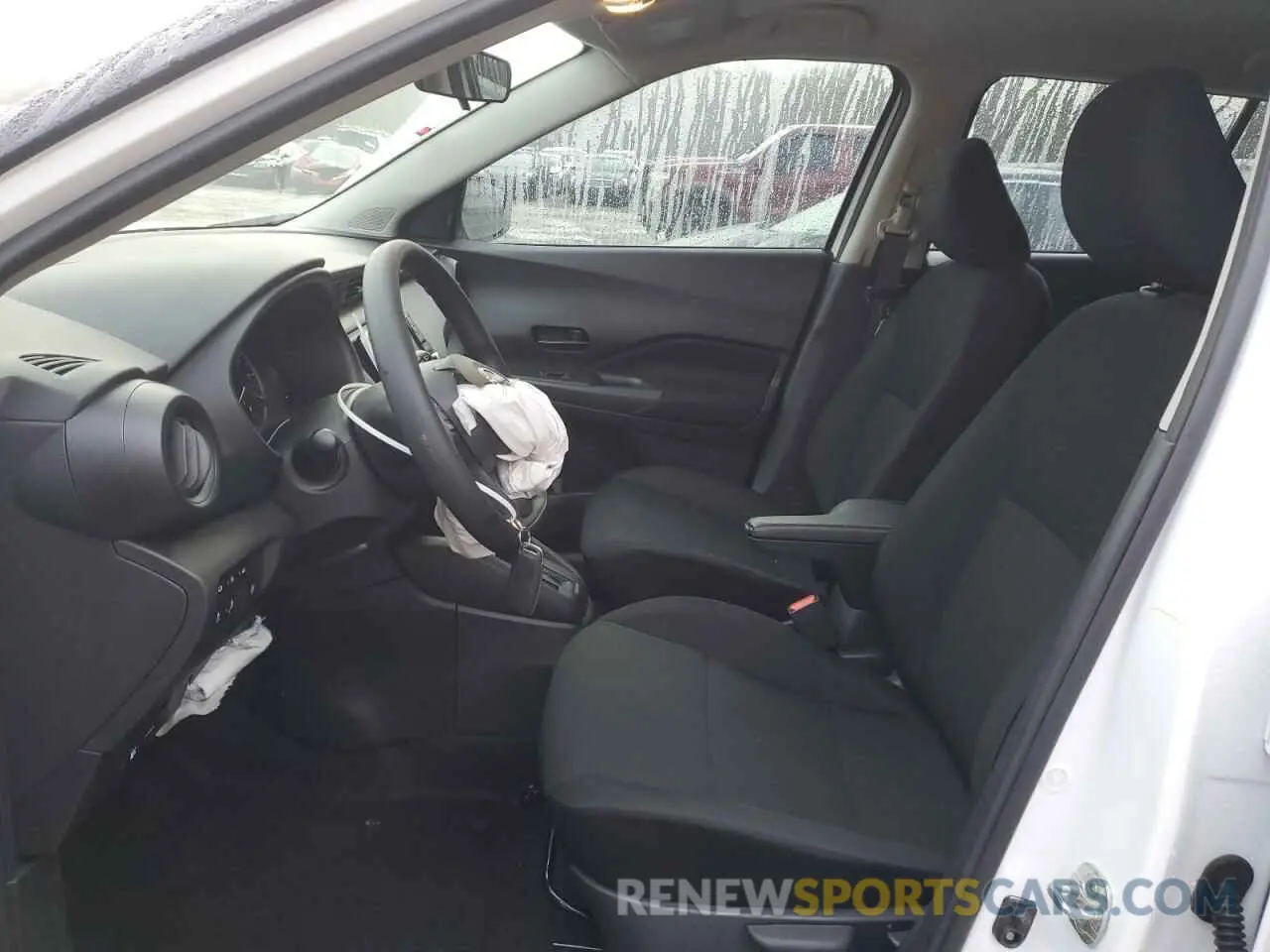 7 Photograph of a damaged car 3N1CP5BV1RL584510 NISSAN KICKS 2024