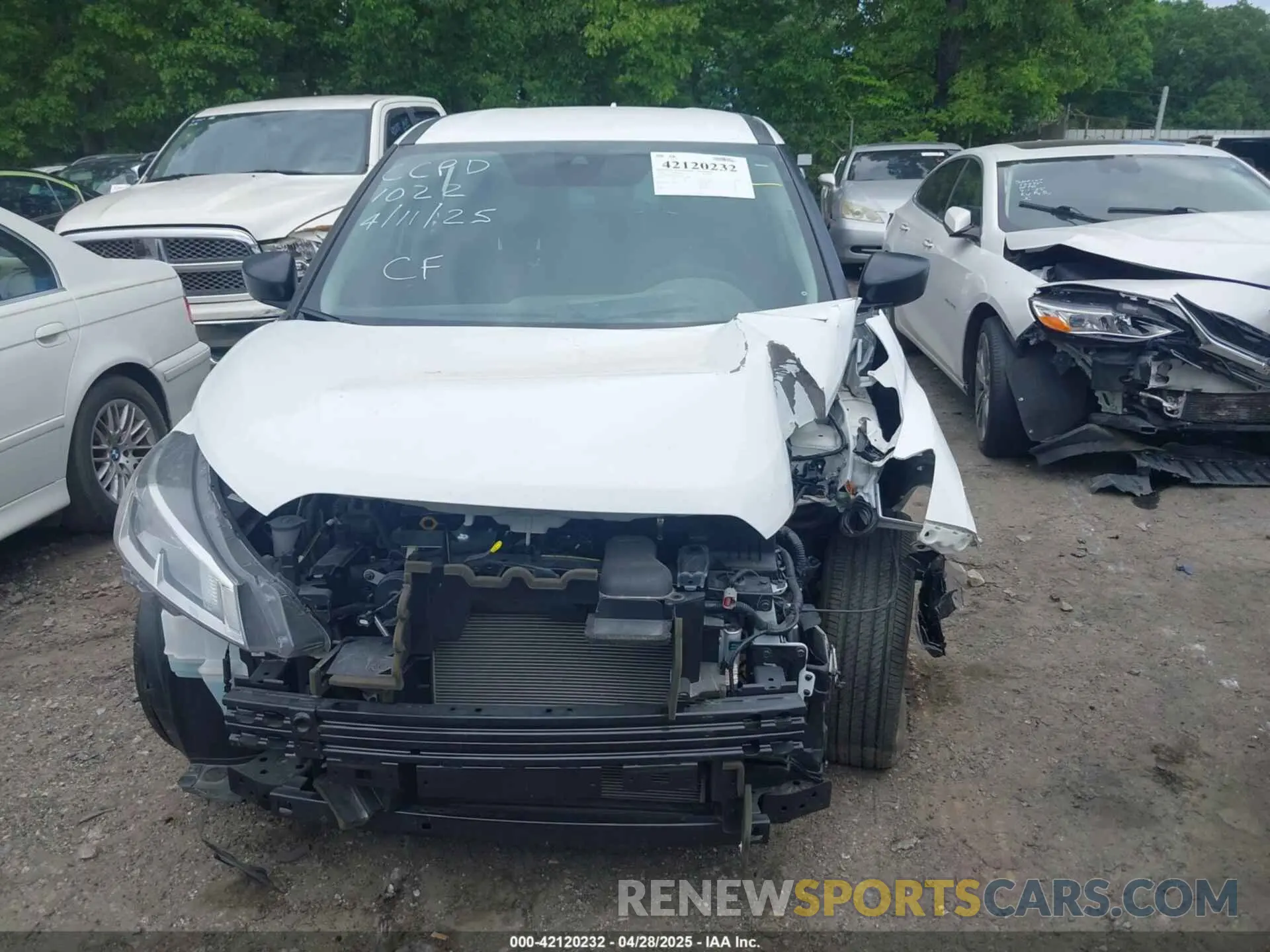 12 Photograph of a damaged car 3N1CP5BV2RL501022 NISSAN KICKS 2024