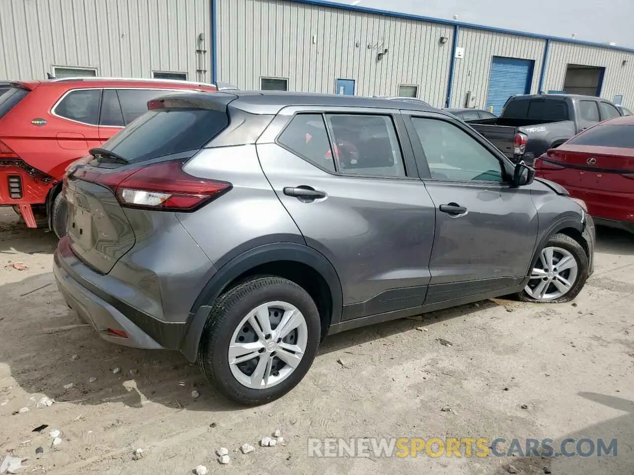 3 Фотография поврежденного автомобиля 3N1CP5BV2RL537969 NISSAN KICKS 2024