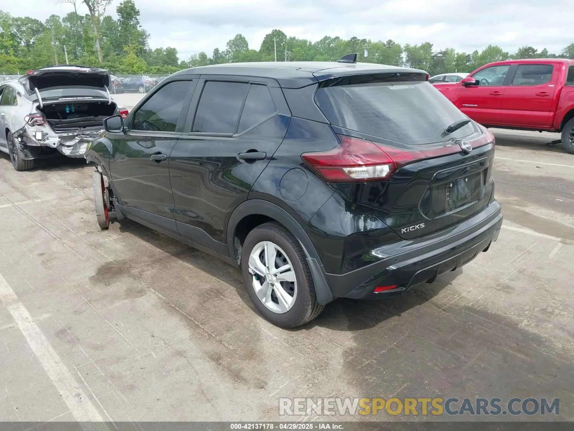 3 Фотография поврежденного автомобиля 3N1CP5BV2RL552911 NISSAN KICKS 2024