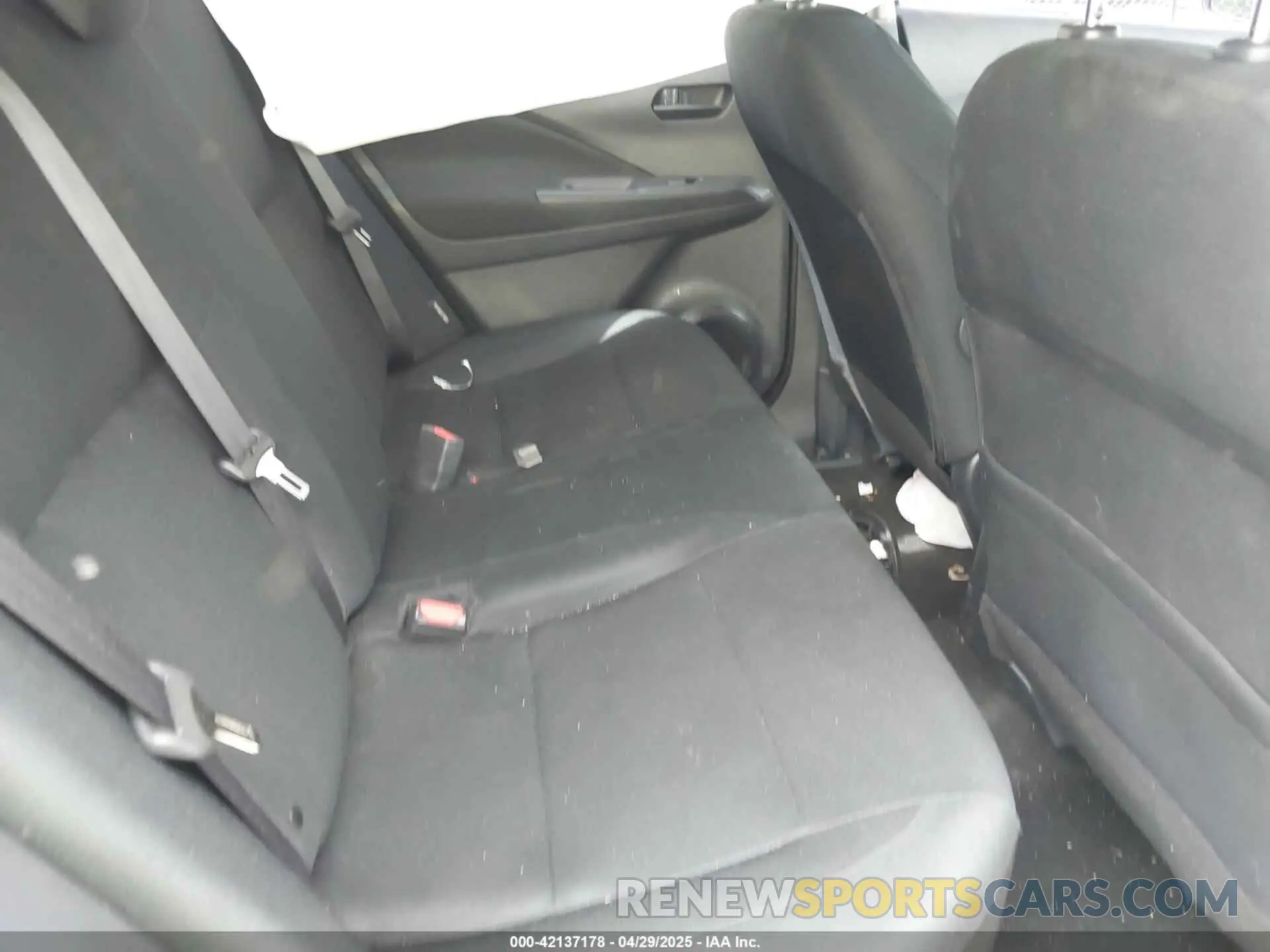 8 Фотография поврежденного автомобиля 3N1CP5BV2RL552911 NISSAN KICKS 2024