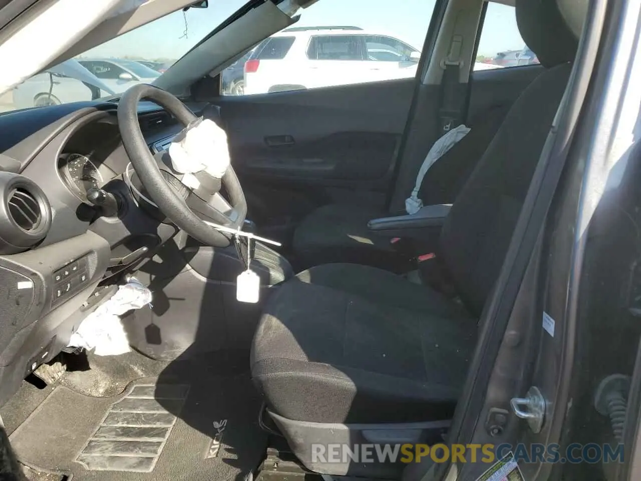 7 Photograph of a damaged car 3N1CP5BV3RL511929 NISSAN KICKS 2024