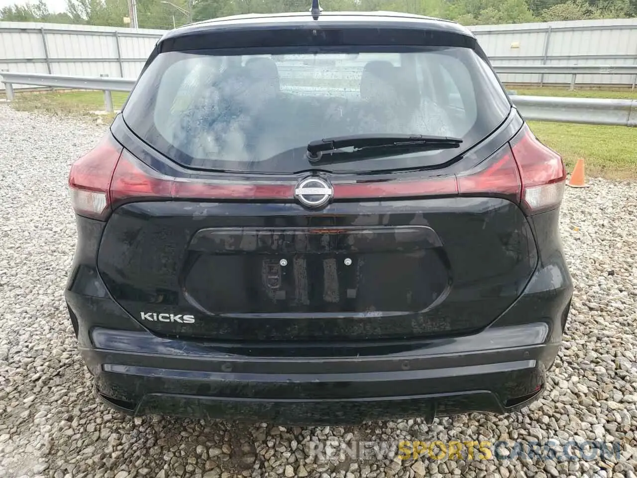 6 Photograph of a damaged car 3N1CP5BV3RL538516 NISSAN KICKS 2024